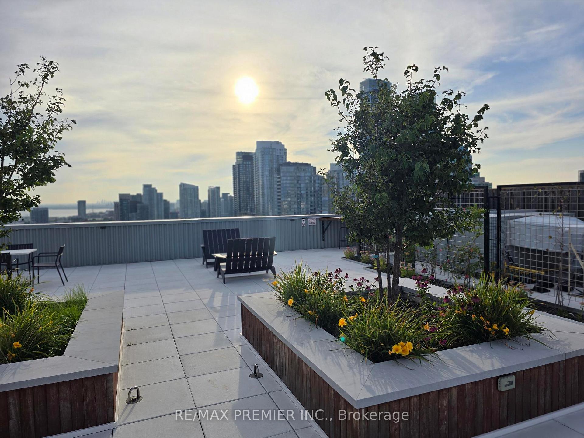 Photo 27 of Unit 1003, 270 Queens Quay W, Toronto, Waterfront Communities — HOMEH