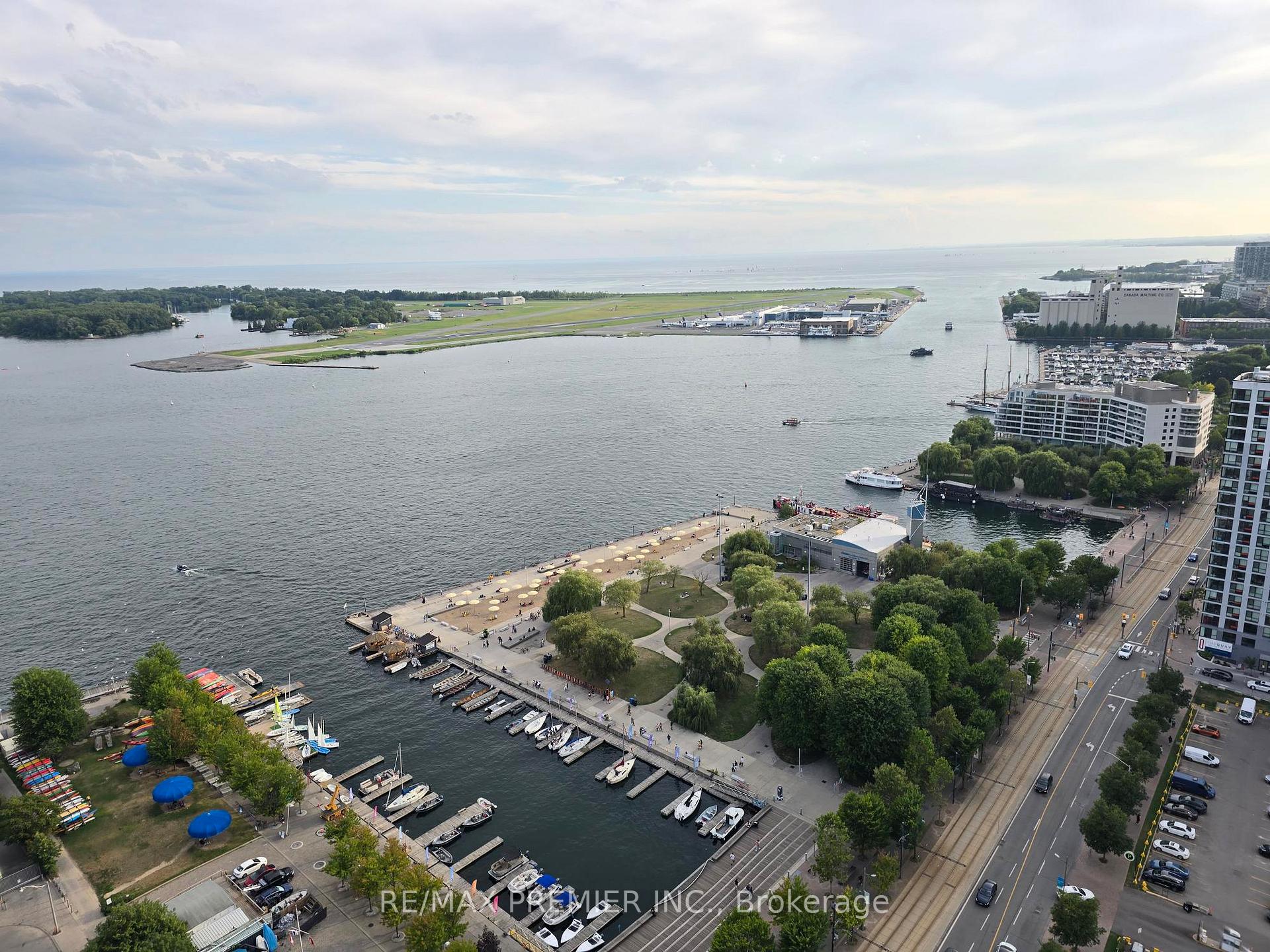 Photo 30 of Unit 1003, 270 Queens Quay W, Toronto, Waterfront Communities — HOMEH