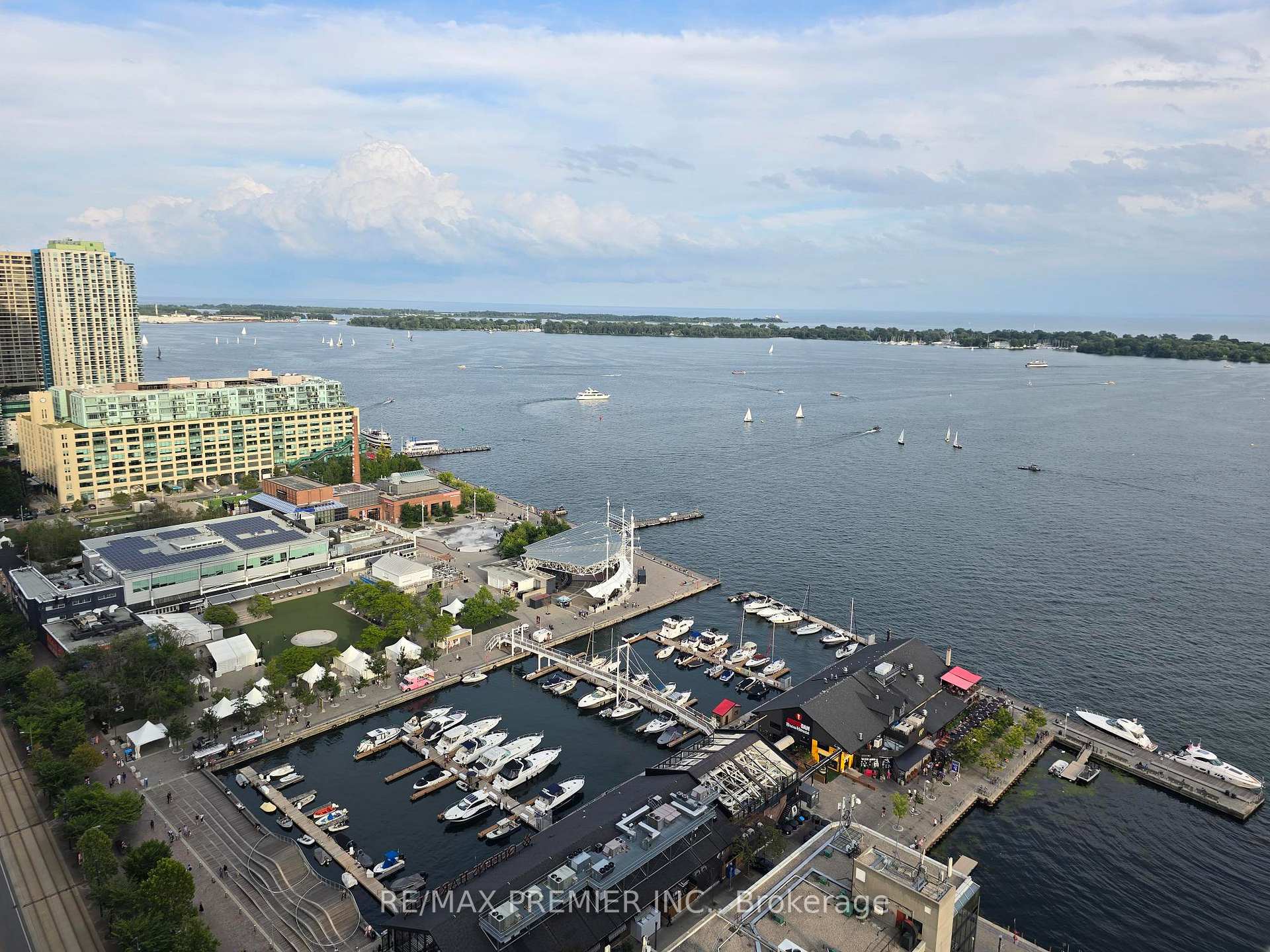 Photo 33 of Unit 1003, 270 Queens Quay W, Toronto, Waterfront Communities — HOMEH