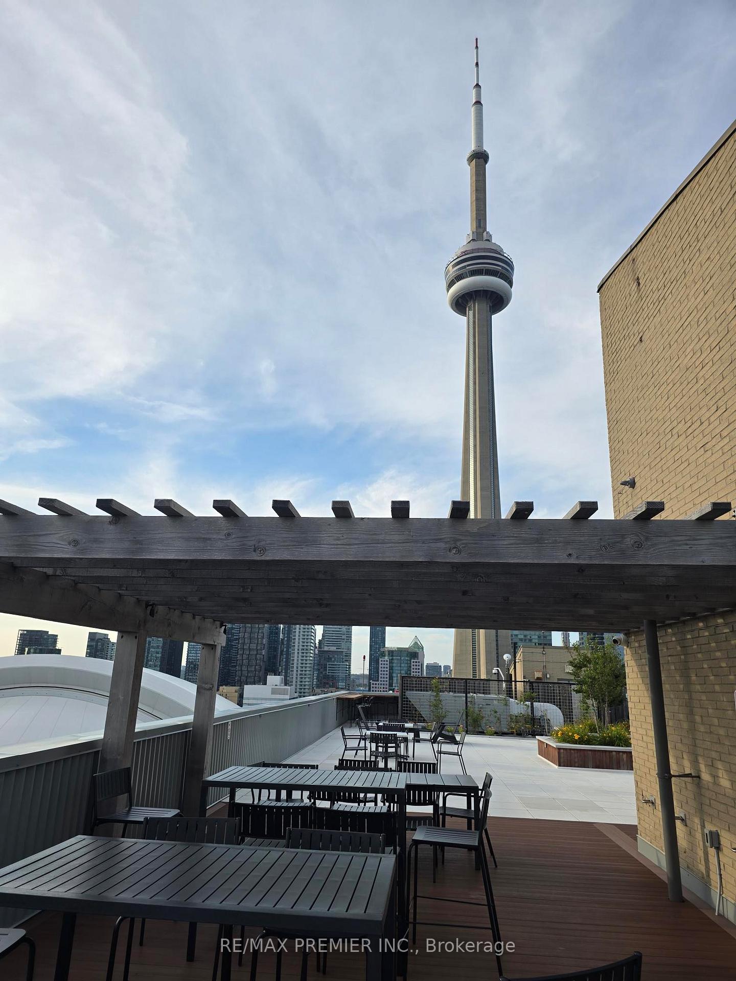 Photo 34 of Unit 1003, 270 Queens Quay W, Toronto, Waterfront Communities — HOMEH