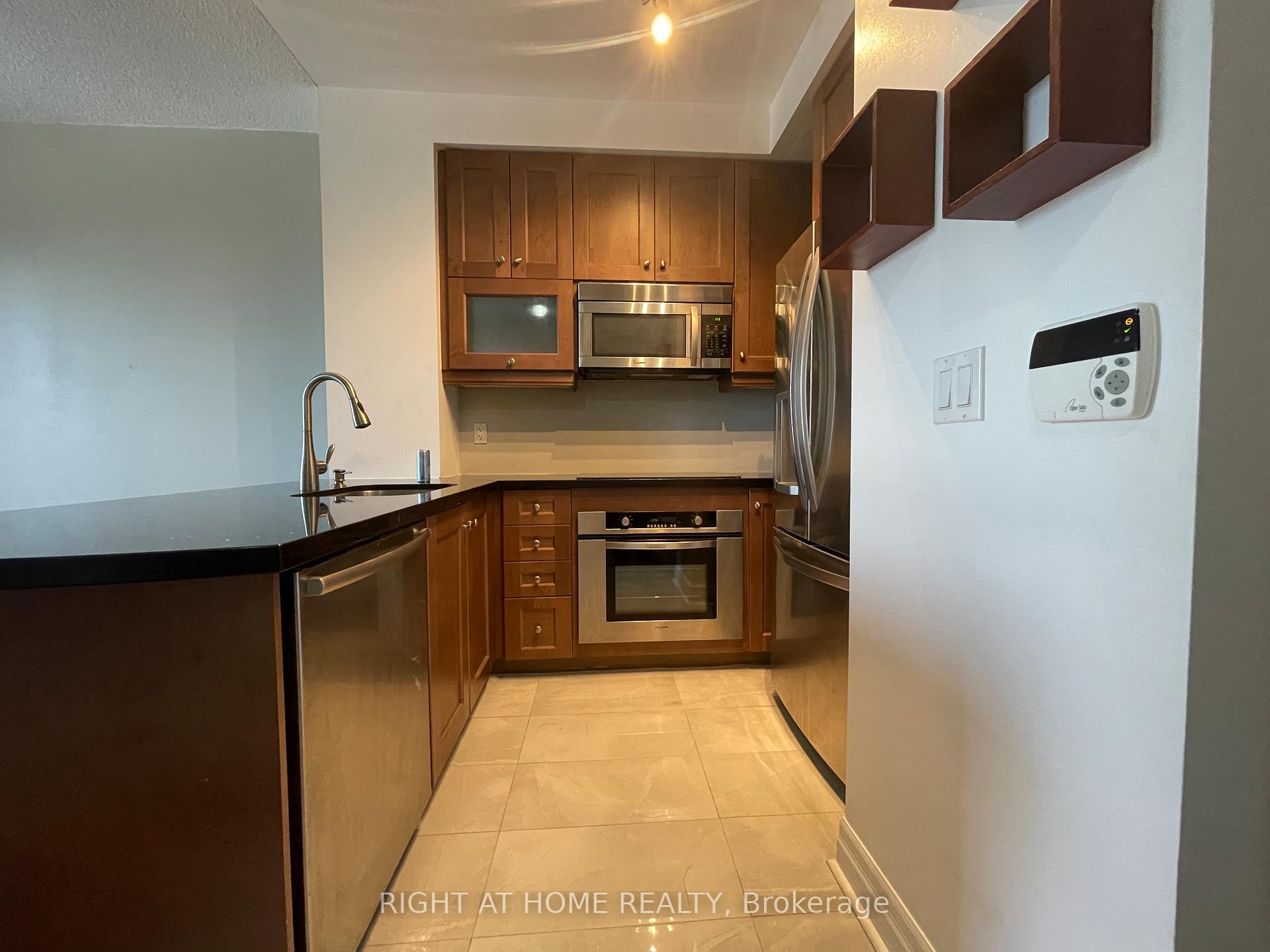 Photo 18 of Unit 1903, 35 Balmuto Street, Toronto, Bay Street Corridor — HOMEH