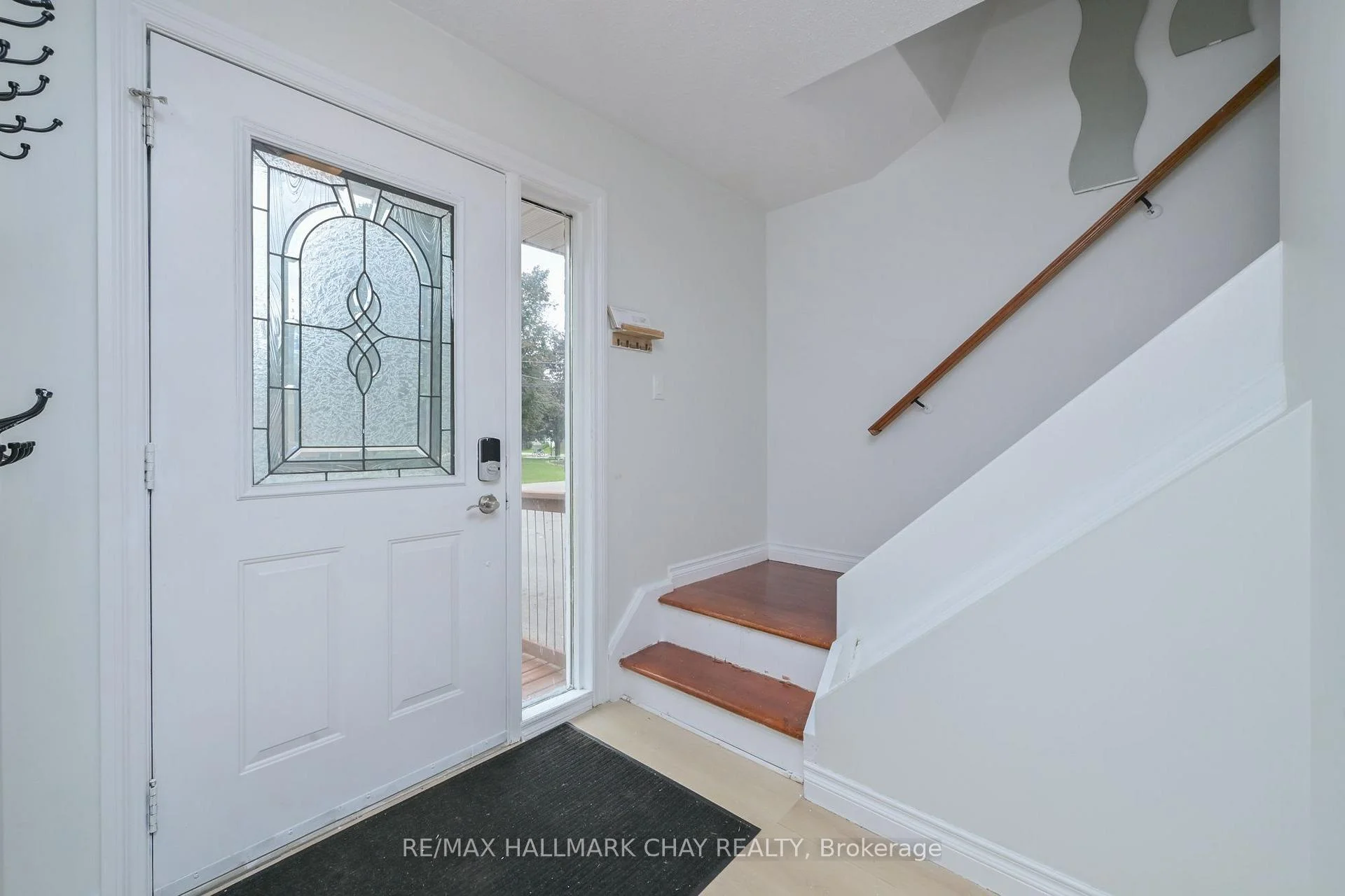 Photo 7 of 34 Boyne Crescent, New Tecumseth, Alliston — HOMEH