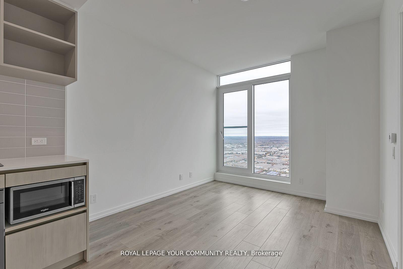 Photo 4 of Unit PH12, 1000 Portage Parkway, Vaughan, Vaughan Corporate Centre — HOMEH