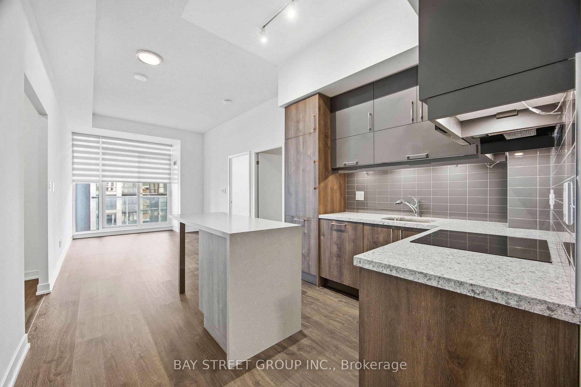 Photo 4 of Unit 1020, 8119 Birchmount Road, Markham, Unionville — HOMEH