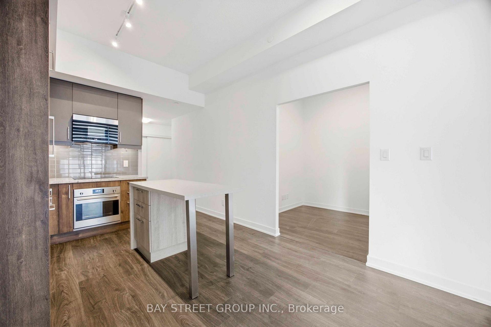 Photo 8 of Unit 1020, 8119 Birchmount Road, Markham, Unionville — HOMEH
