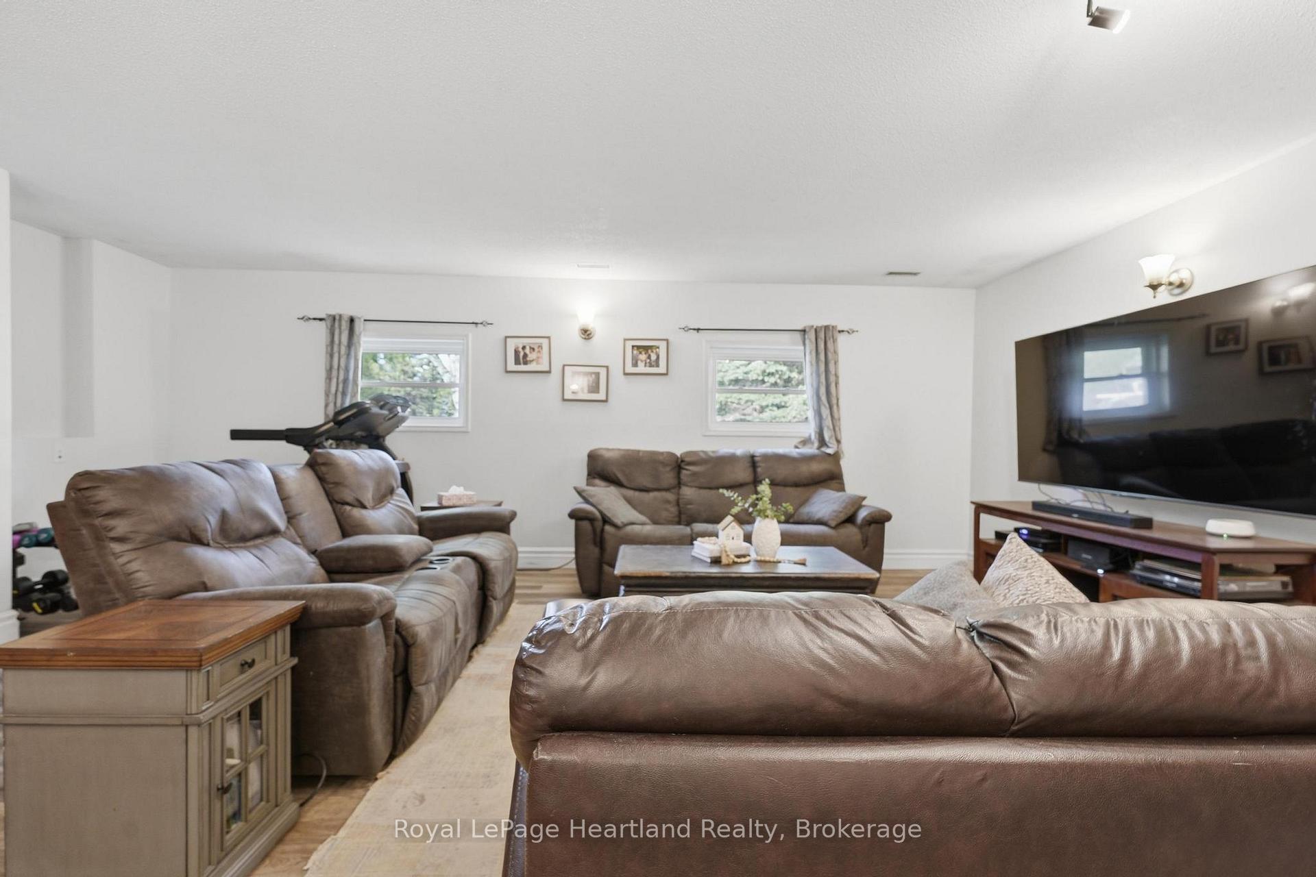 Photo 26 of 36589 Dunlop Drive, Ashfield-Colborne-Wawanosh, Colborne — HOMEH