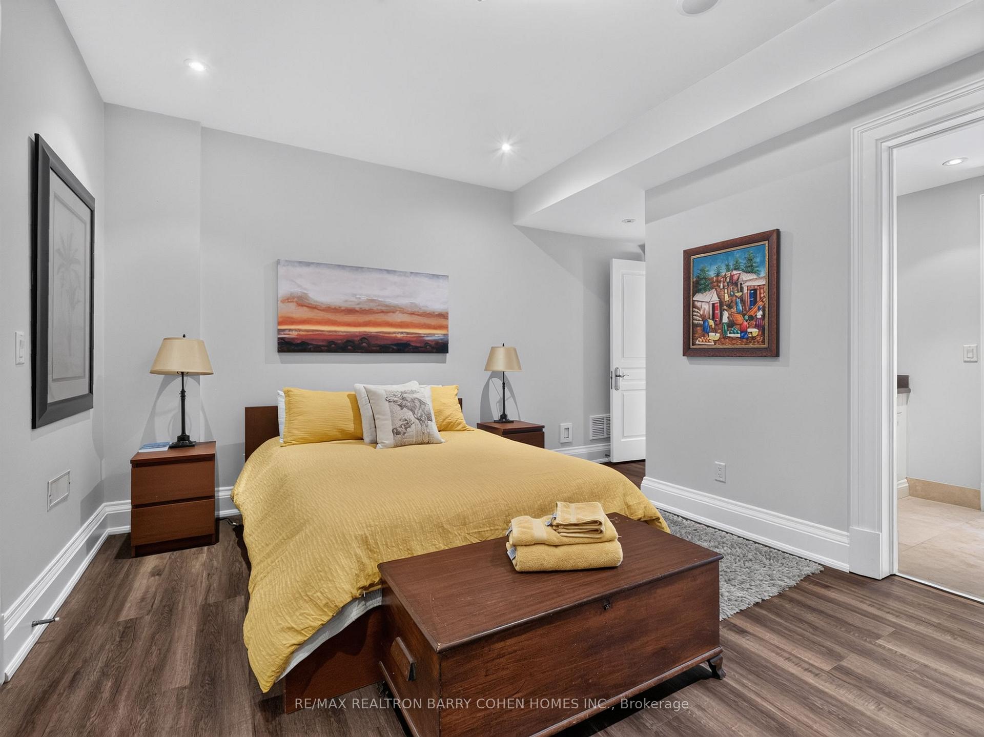 Photo 41 of 21 Don Ridge Drive, North York, St. Andrew-Windfields — HOMEH