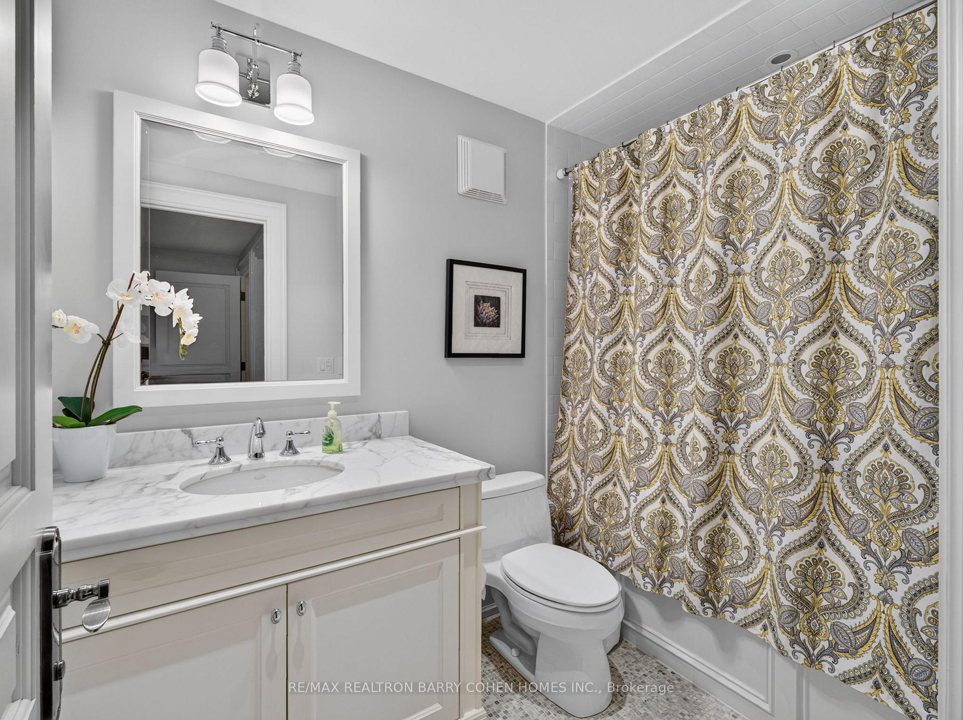 Photo 42 of 21 Don Ridge Drive, North York, St. Andrew-Windfields — HOMEH