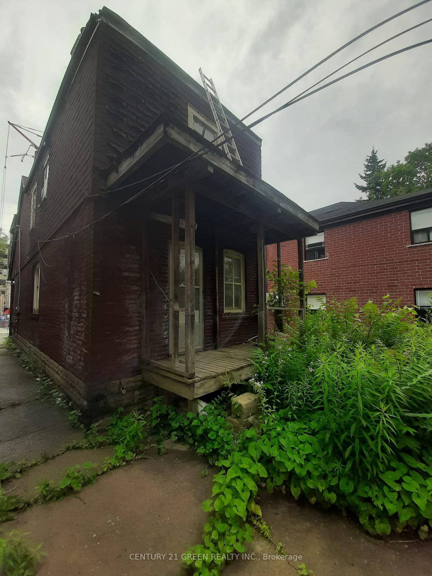 Photo 1 of 384 Coxwell Avenue, Toronto, Greenwood-Coxwell — HOMEH