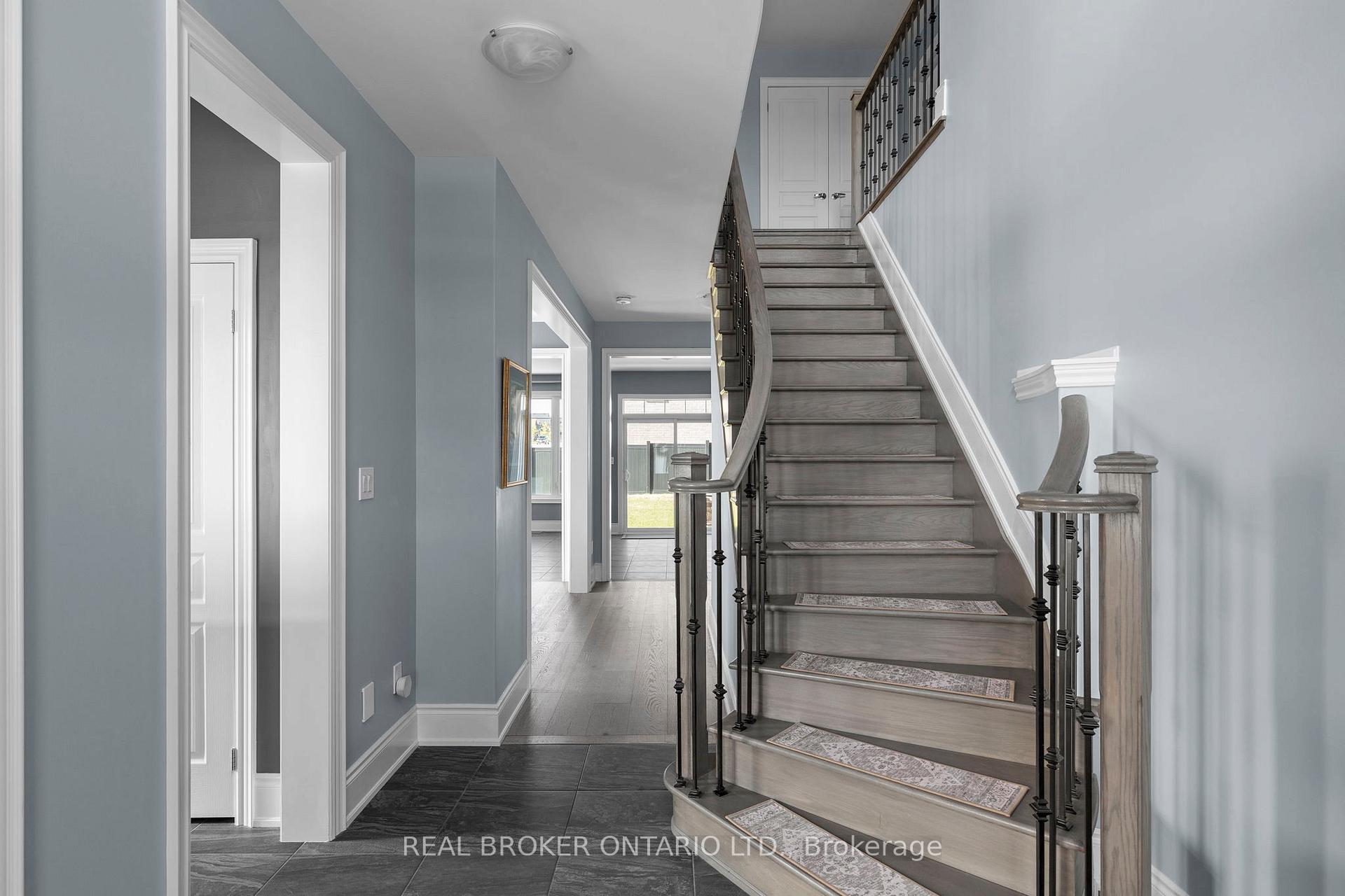 Photo 6 of 3032 Monarch Drive, Orillia — HOMEH