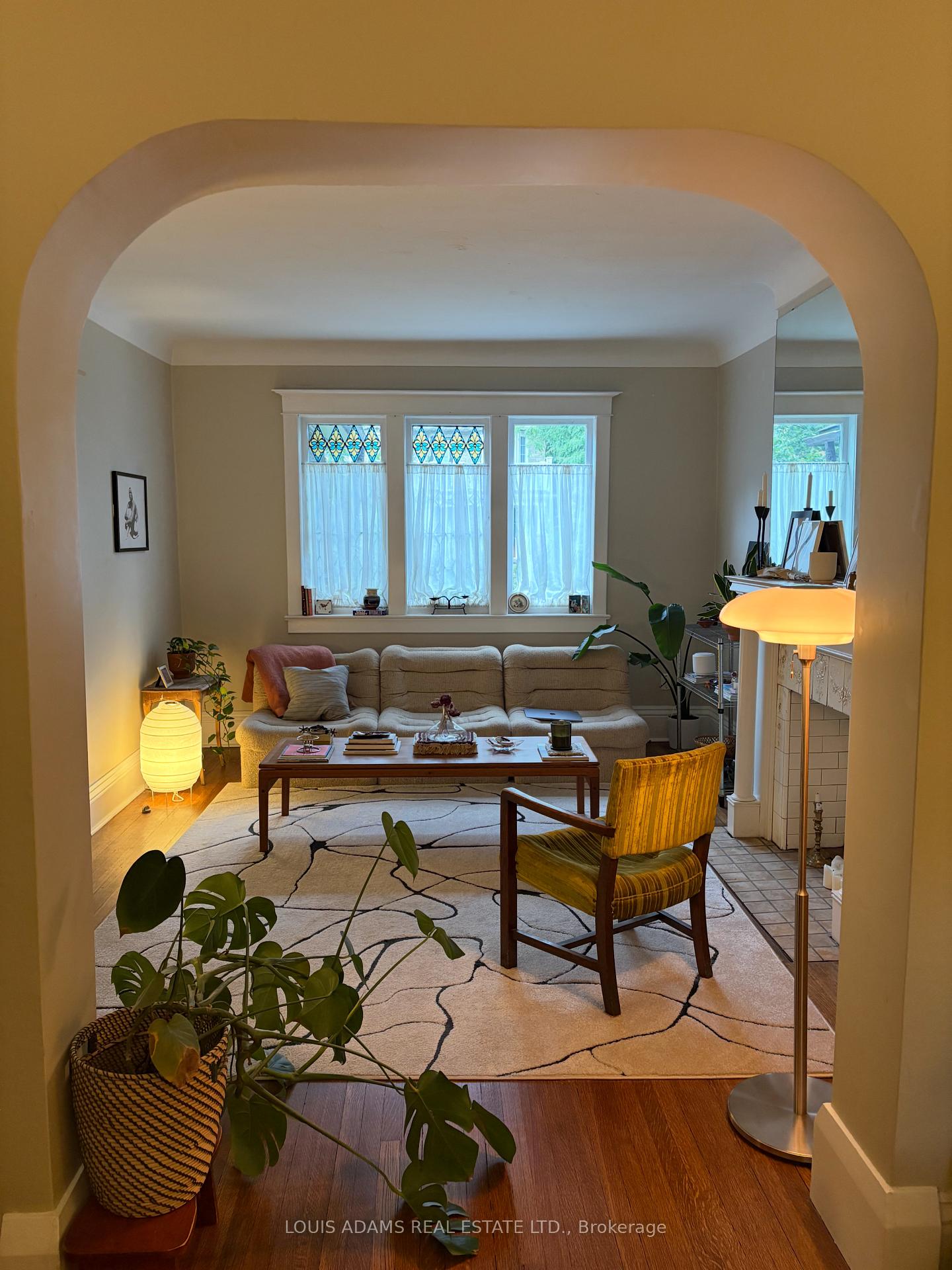 Photo 3 of 469 Gladstone Avenue, Toronto, Dufferin Grove — HOMEH