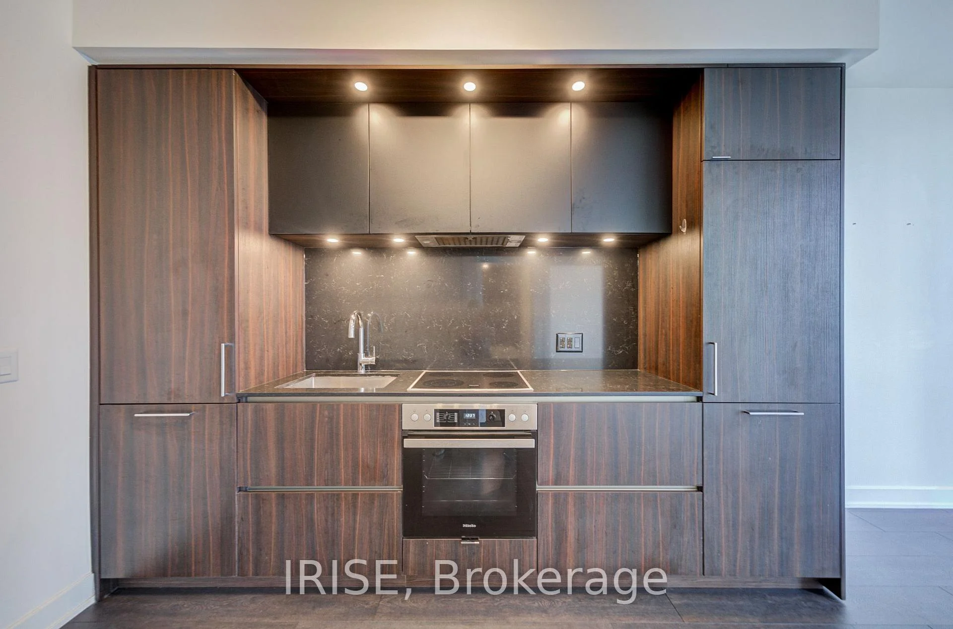 Photo 7 of Unit 4013, 35 Mercer Street, Toronto, Waterfront Communities — HOMEH