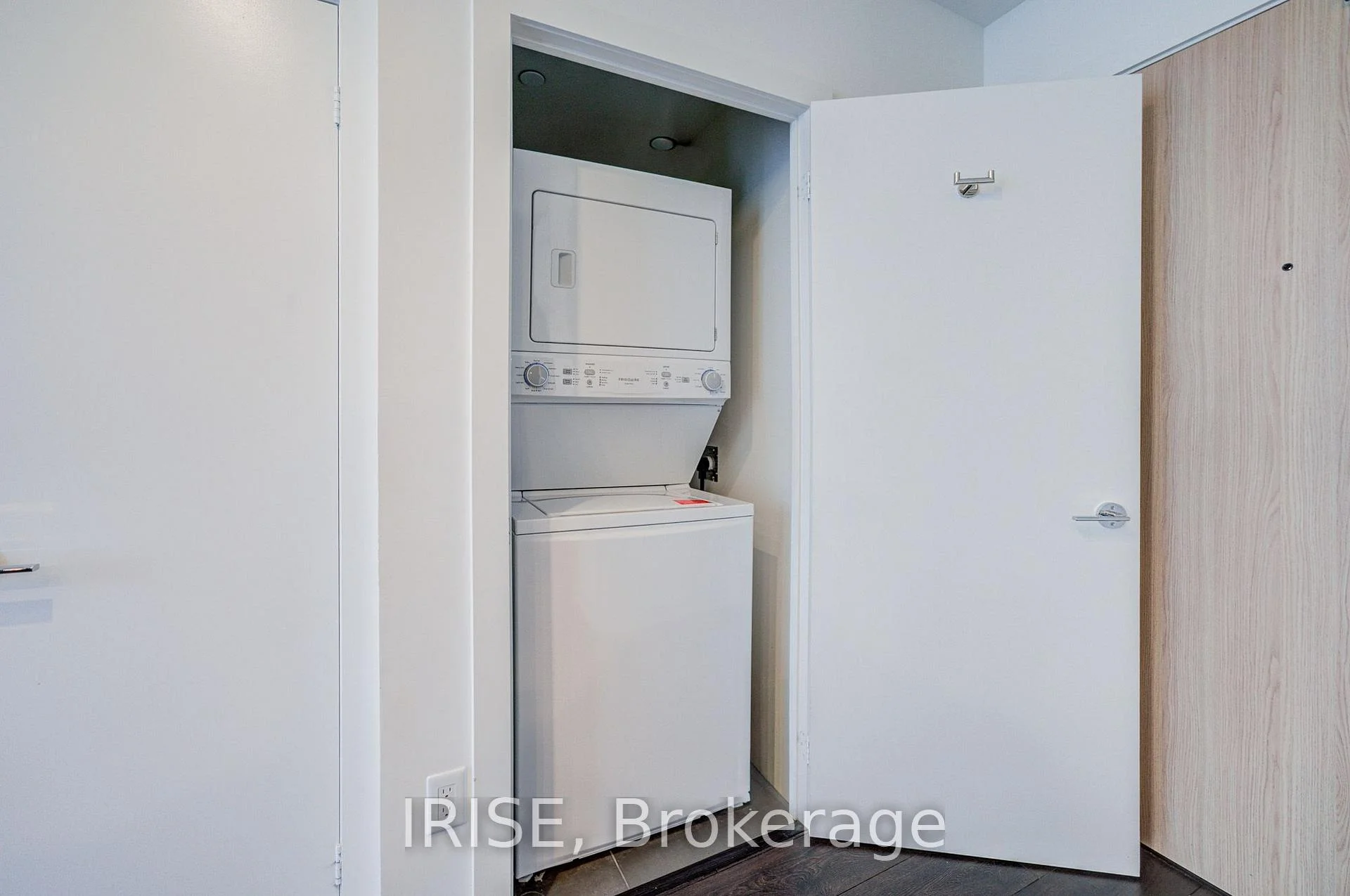 Photo 28 of Unit 4013, 35 Mercer Street, Toronto, Waterfront Communities — HOMEH