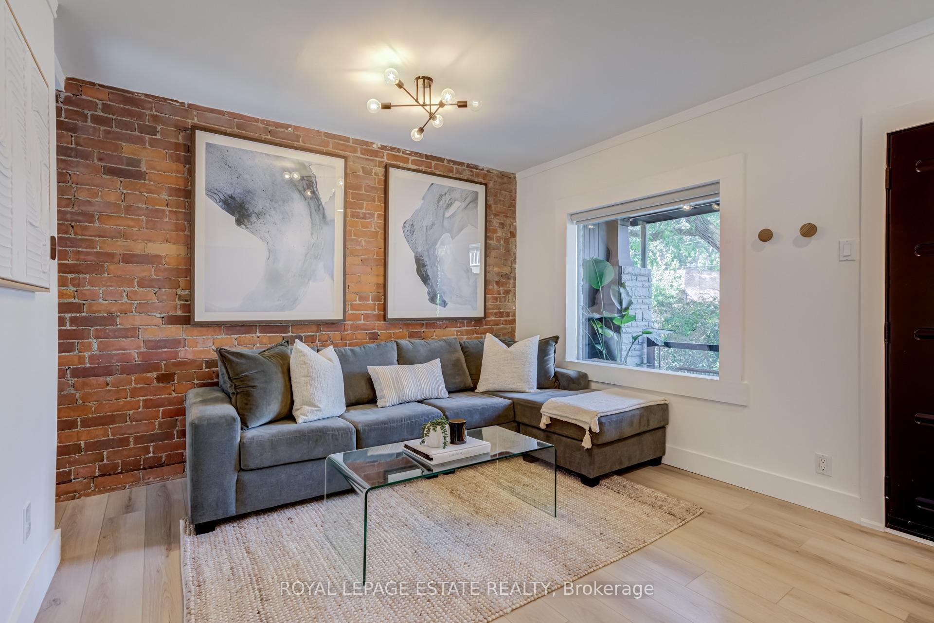 Photo 6 of 43 Fairford Avenue, Toronto, Greenwood-Coxwell — HOMEH