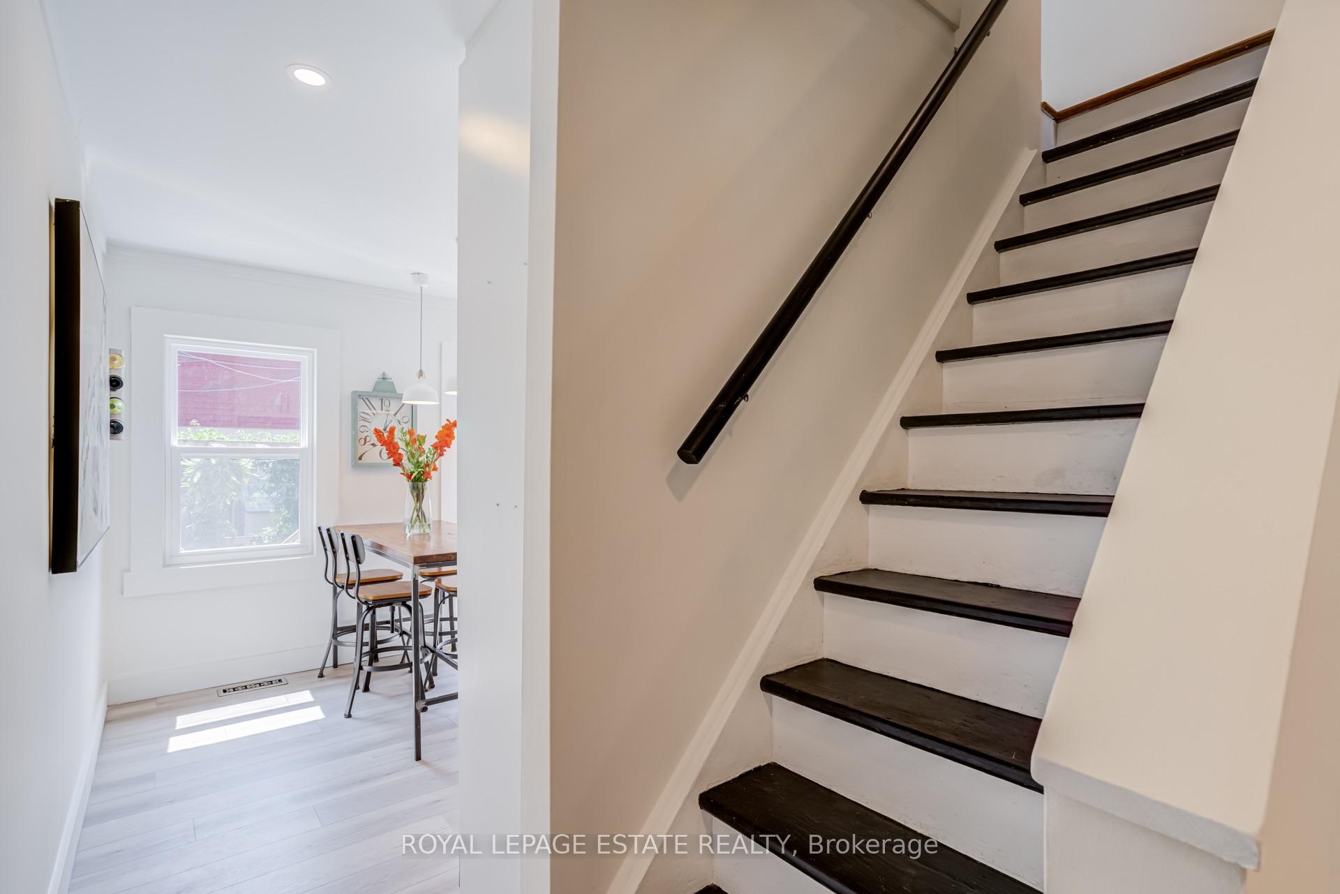 Photo 14 of 43 Fairford Avenue, Toronto, Greenwood-Coxwell — HOMEH