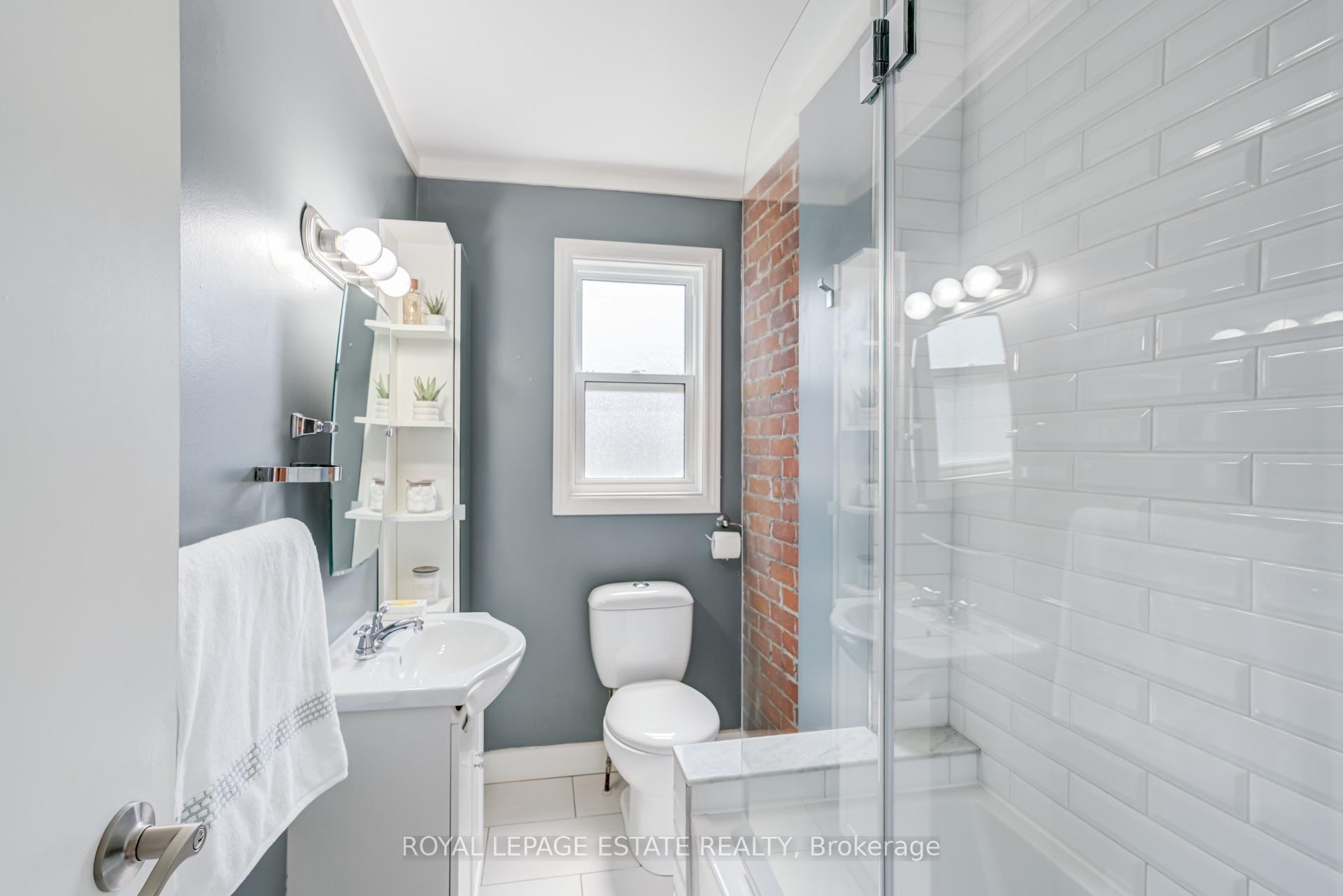 Photo 22 of 43 Fairford Avenue, Toronto, Greenwood-Coxwell — HOMEH