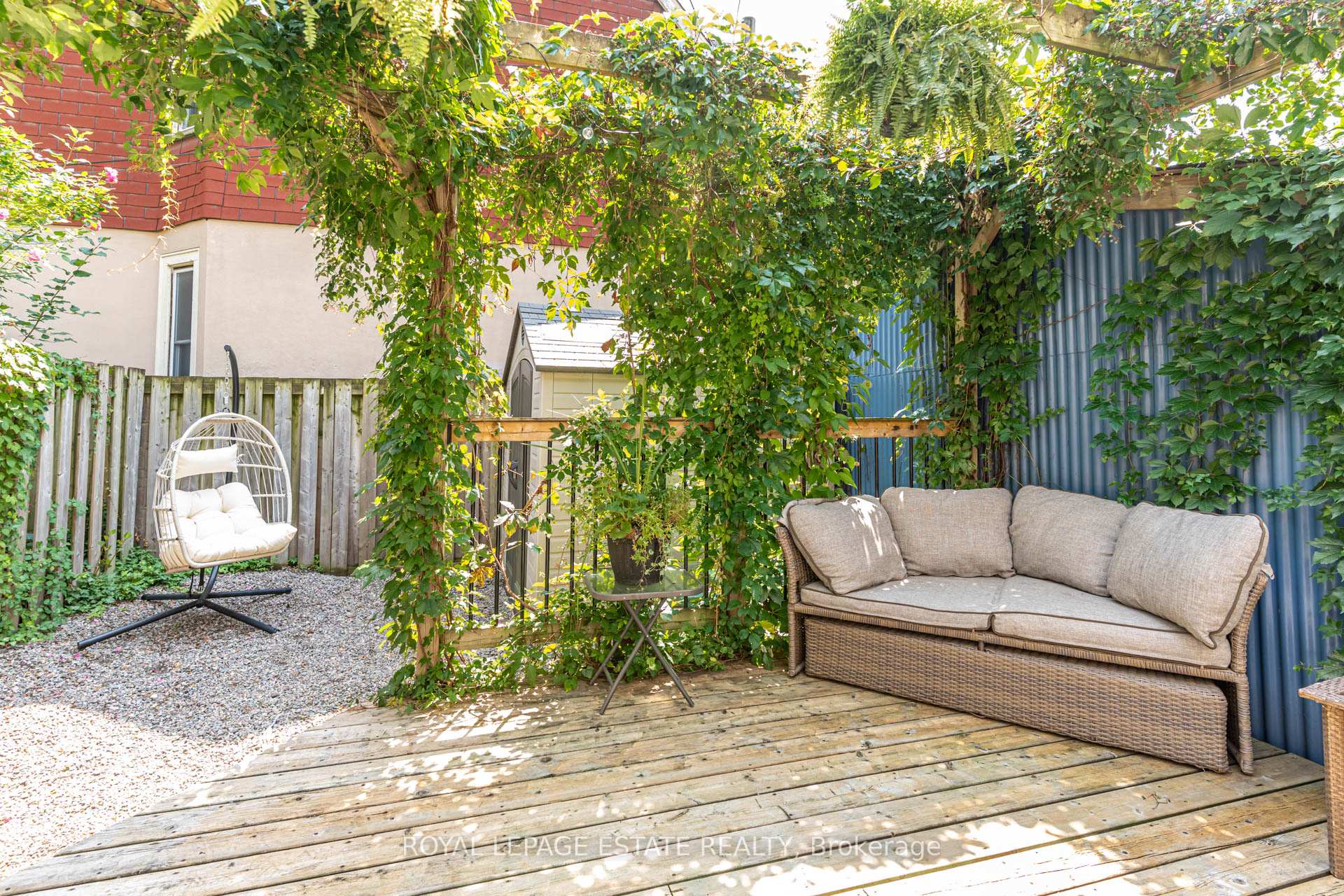 Photo 40 of 43 Fairford Avenue, Toronto, Greenwood-Coxwell — HOMEH