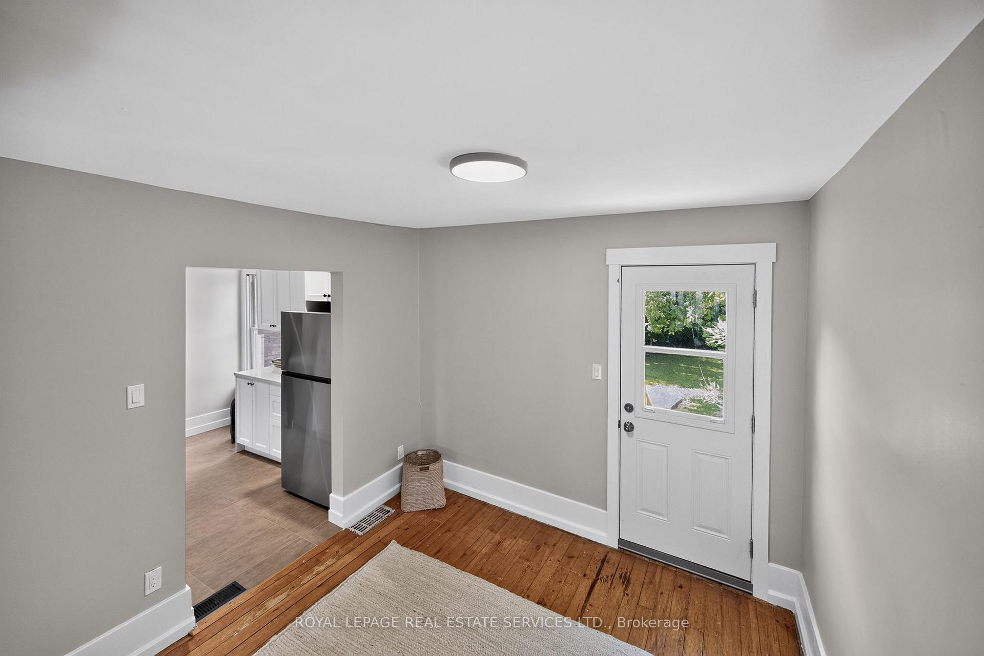 Photo 17 of 62 Erie Avenue, Hamilton, Stinson — HOMEH
