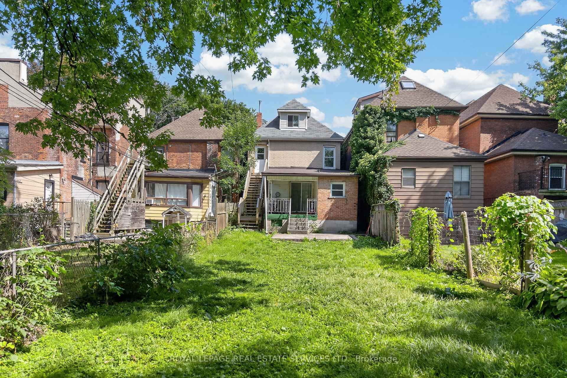 Photo 30 of 62 Erie Avenue, Hamilton, Stinson — HOMEH