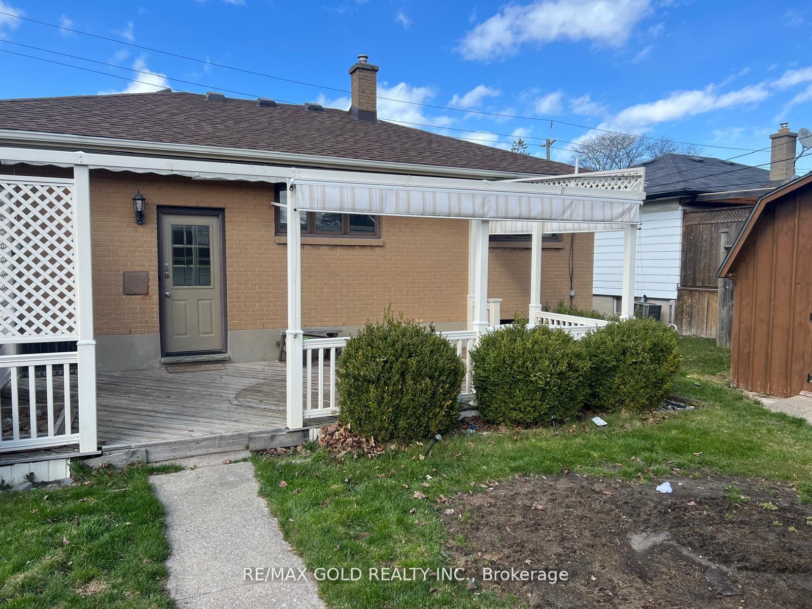 Photo 29 of 979 Wellington Street, Sarnia — HOMEH