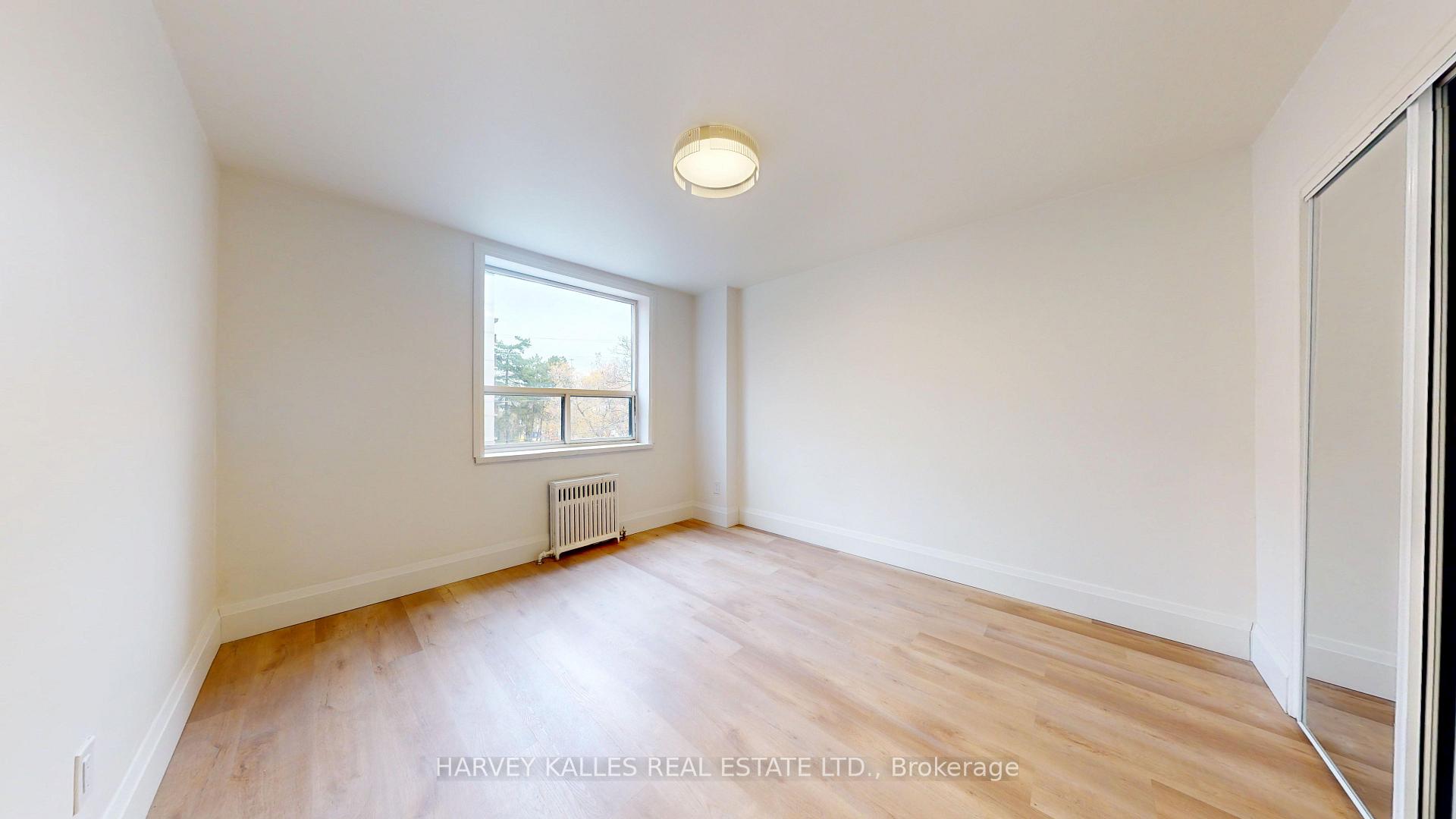 Photo 8 of Unit 14, 1 Marquette Avenue, Toronto, Englemount-Lawrence — HOMEH