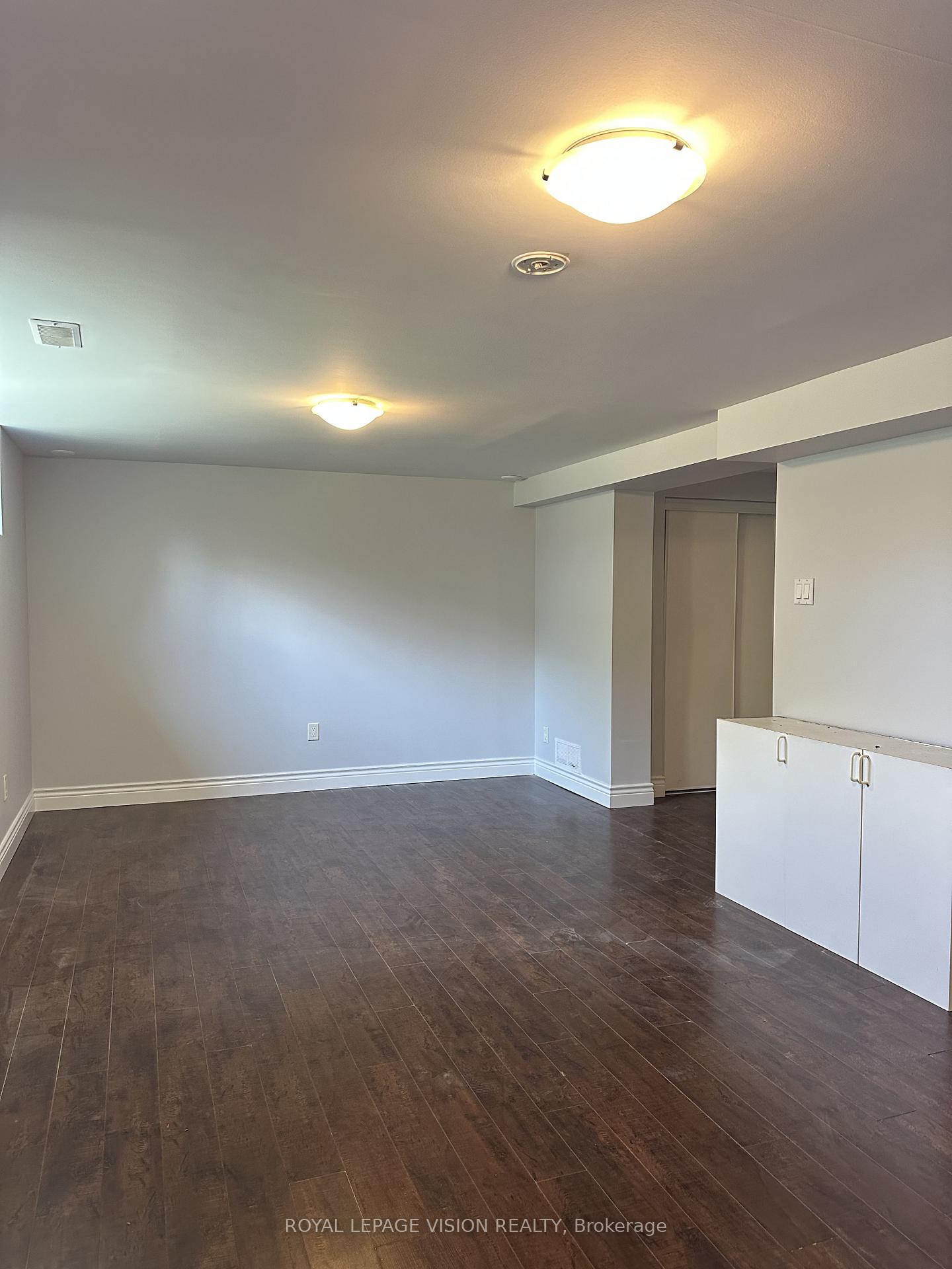 Photo 8 of 43 Par Avenue, Scarborough, Woburn — HOMEH