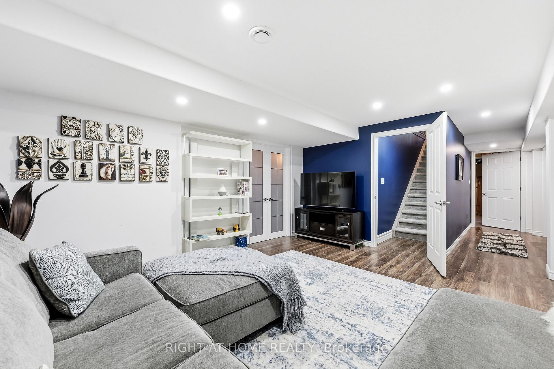 Photo 34 of 19 Conger Drive, Prince Edward County, Wellington Ward — HOMEH