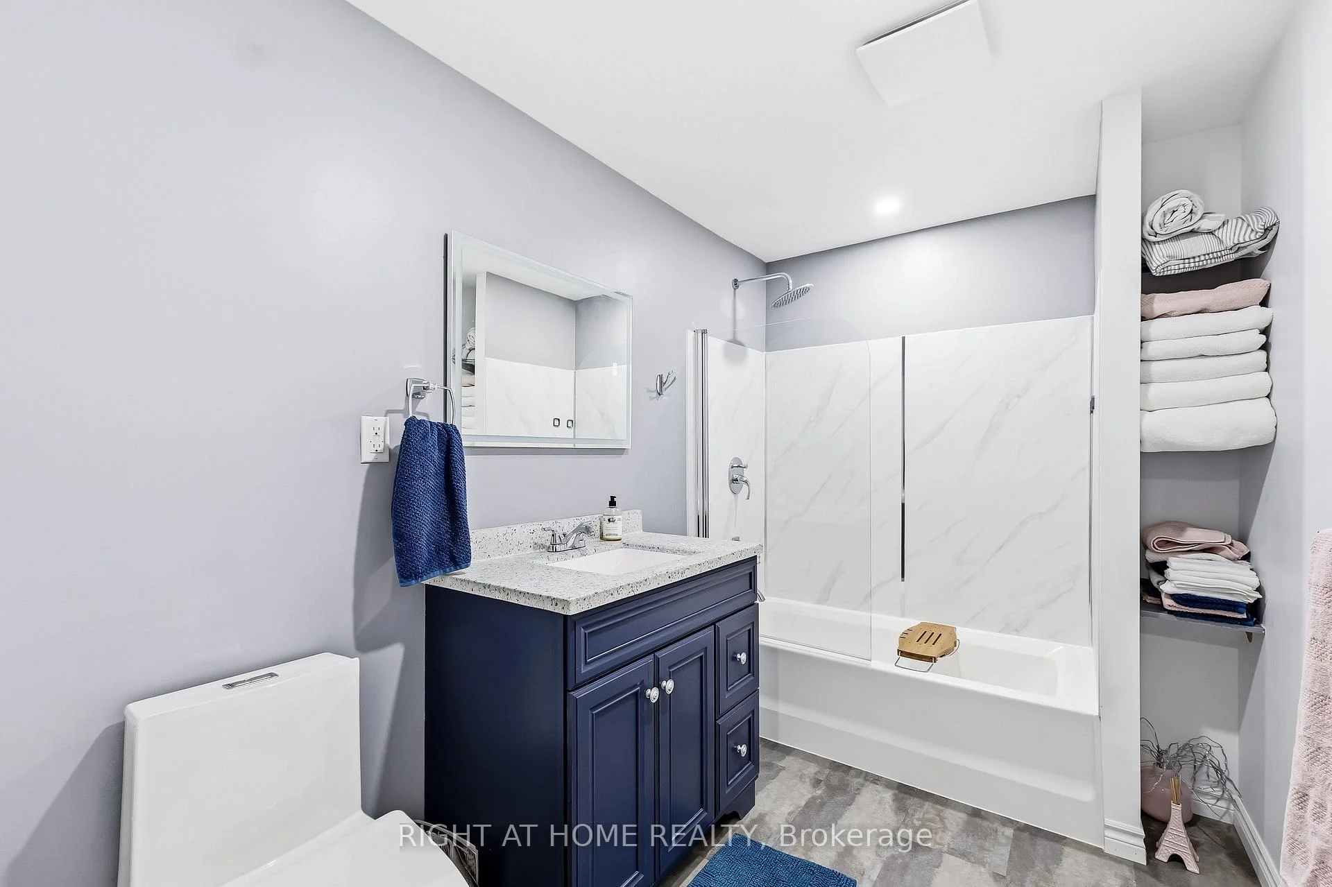 Photo 3 of 19 Conger Drive, Prince Edward County, Wellington Ward — HOMEH
