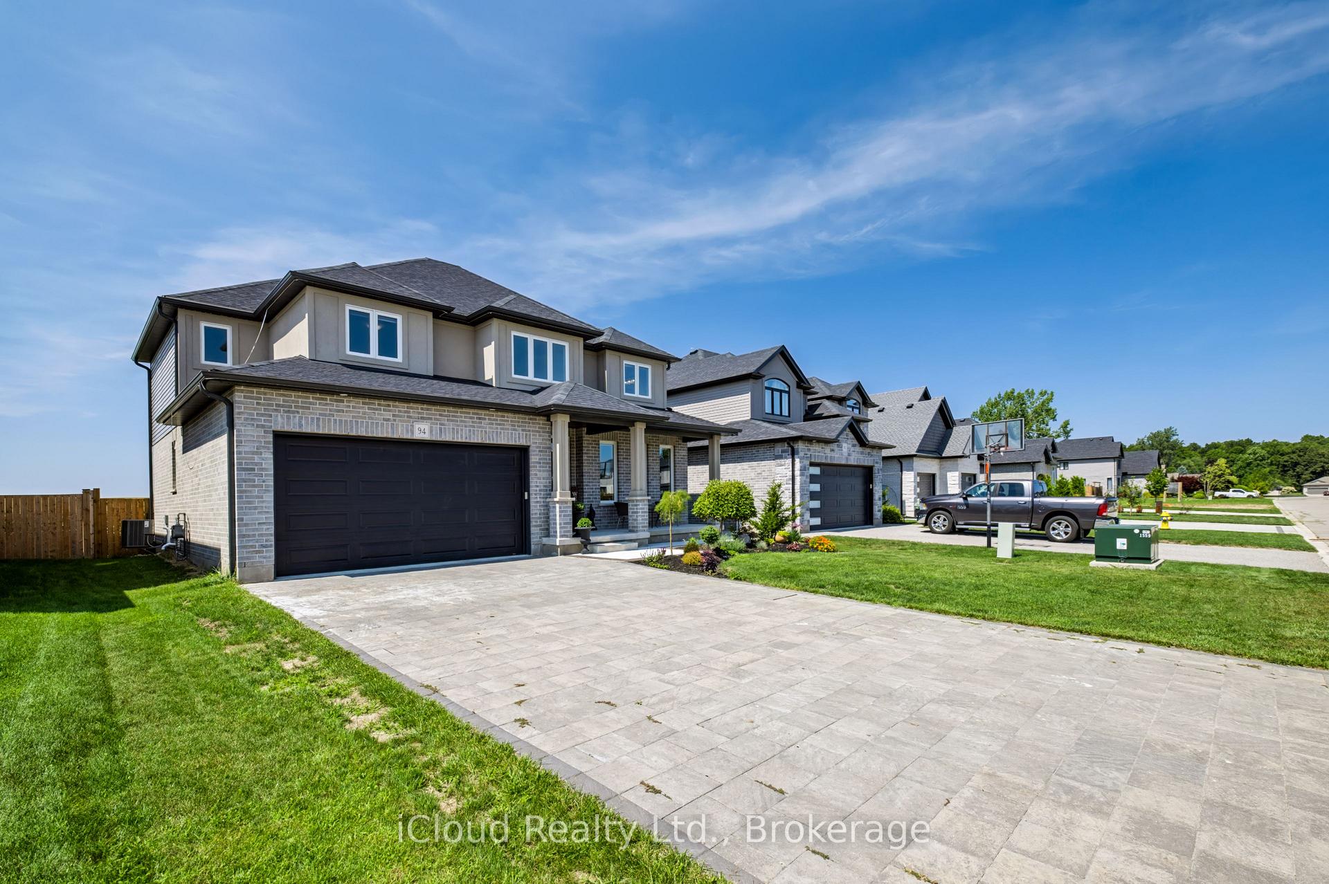 Photo 2 of 94 Beech Boulevard, Tillsonburg — HOMEH