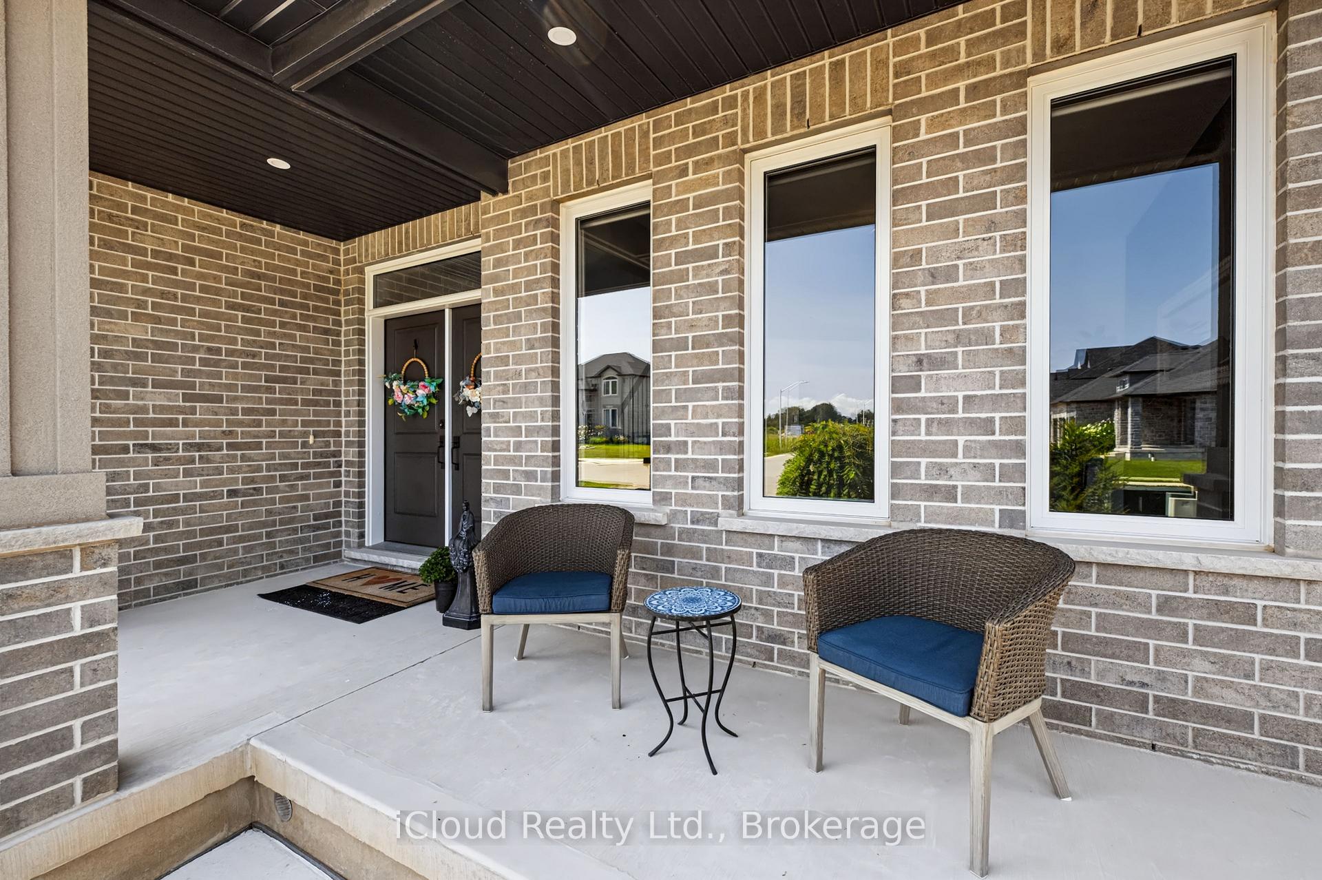 Photo 5 of 94 Beech Boulevard, Tillsonburg — HOMEH