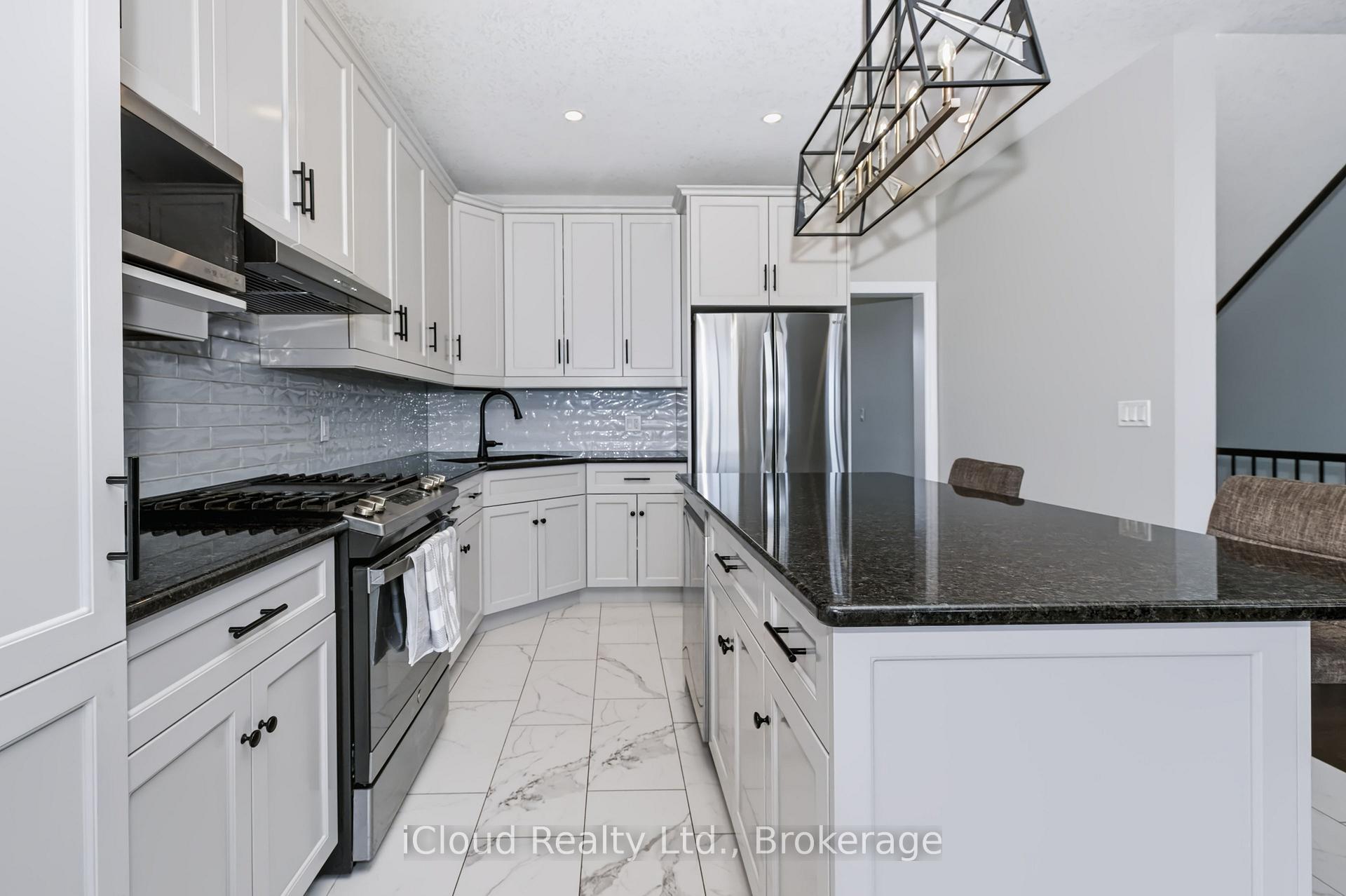 Photo 18 of 94 Beech Boulevard, Tillsonburg — HOMEH