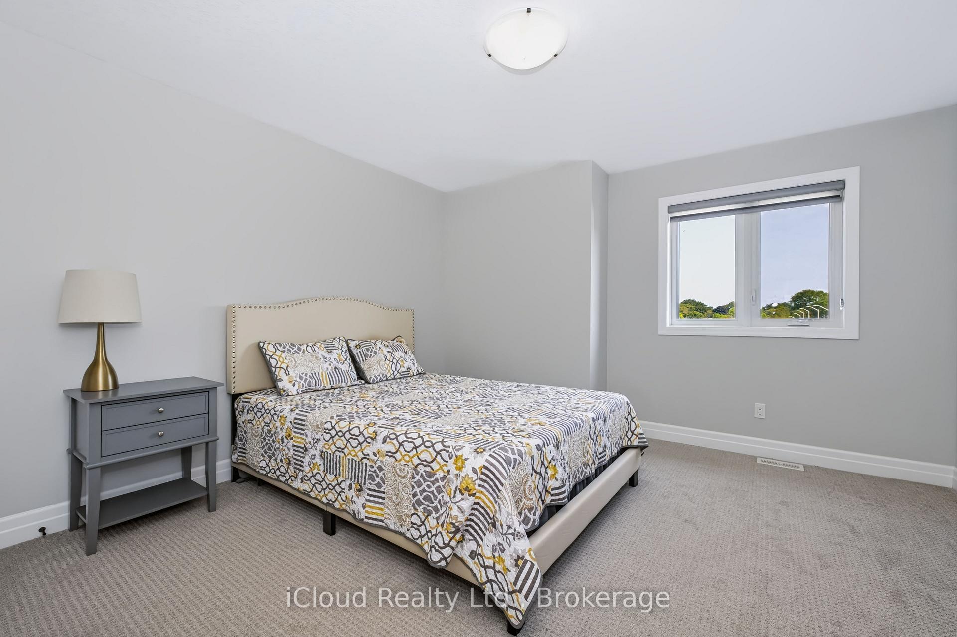 Photo 41 of 94 Beech Boulevard, Tillsonburg — HOMEH