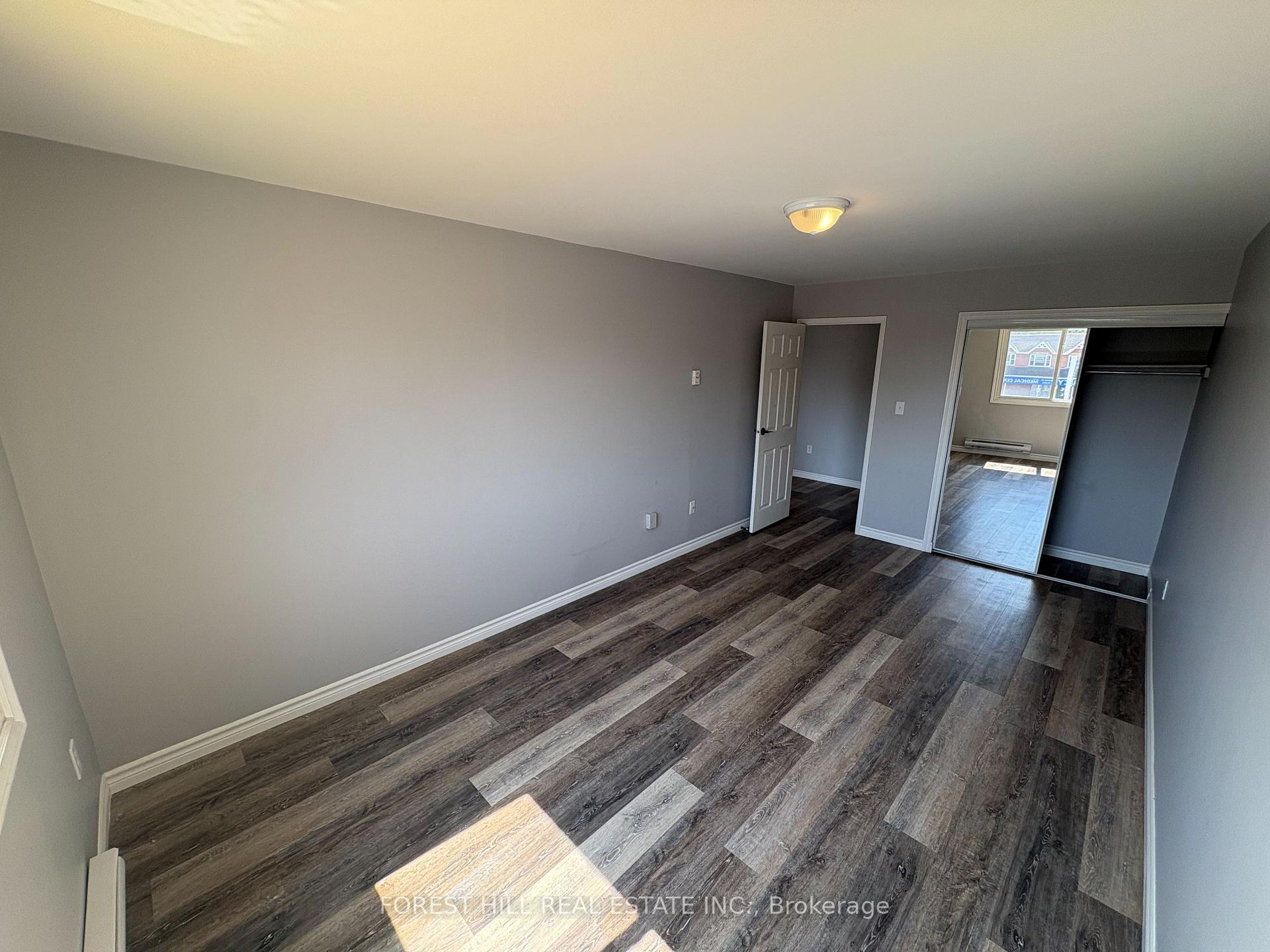 Photo 9 of Unit 5, 130 King Street E, Clarington, Bowmanville — HOMEH