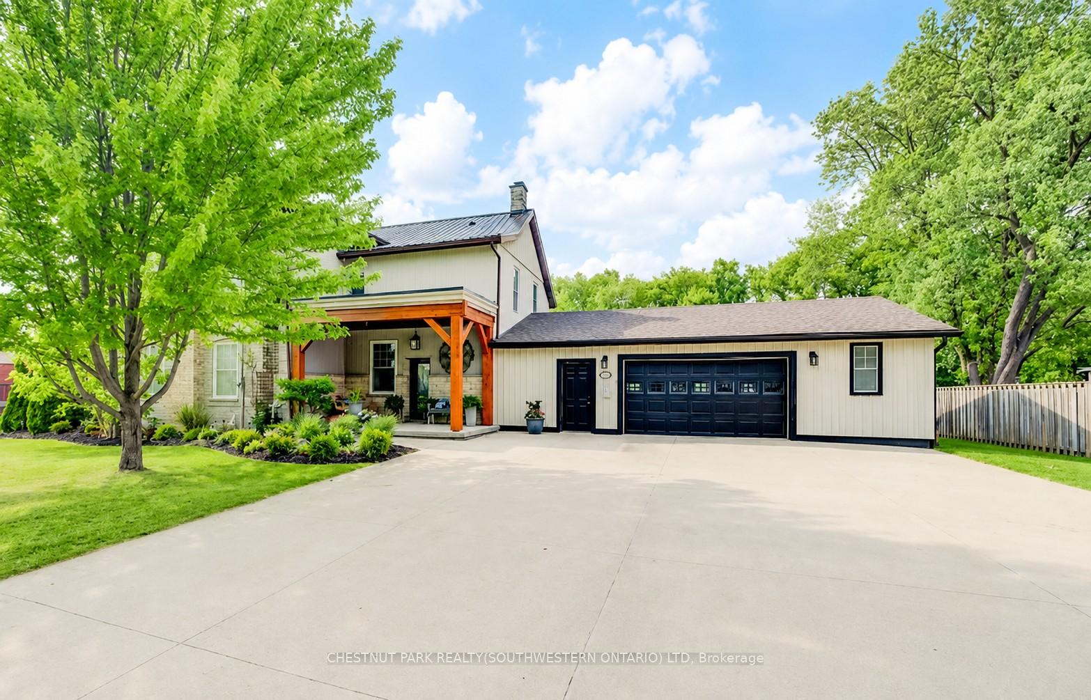 Photo of 35 Schweitzer Street