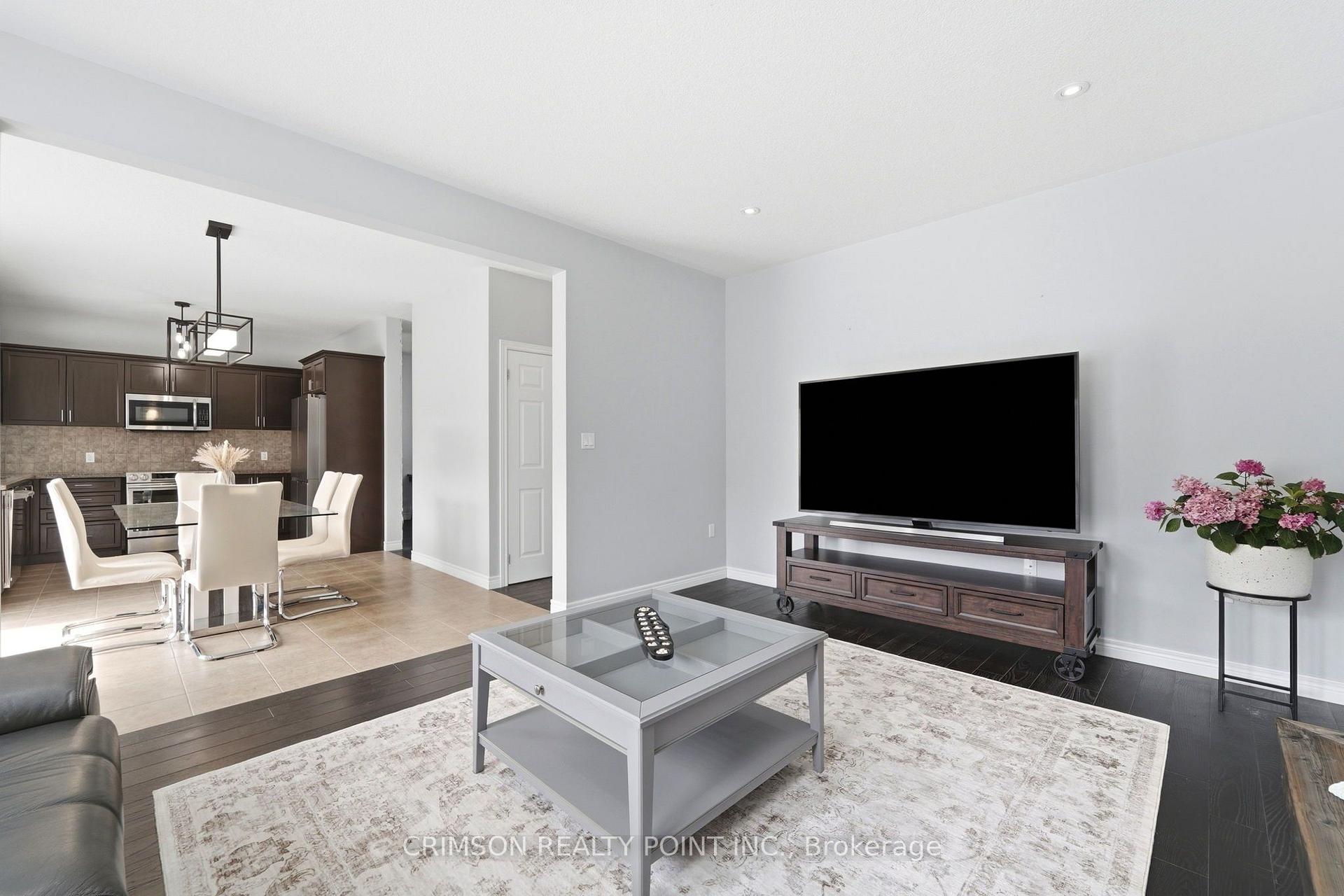 Photo 16 of 51 Whitworth Terrace, Hamilton, Rural Glanbrook — HOMEH