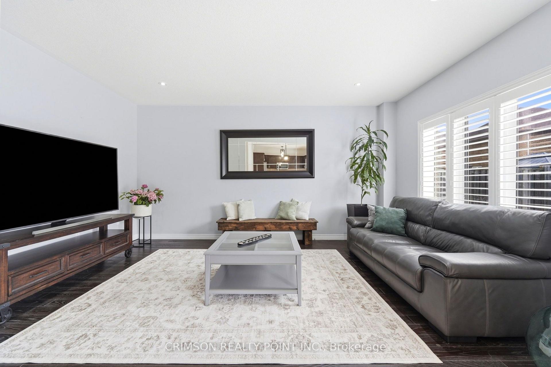 Photo 18 of 51 Whitworth Terrace, Hamilton, Rural Glanbrook — HOMEH