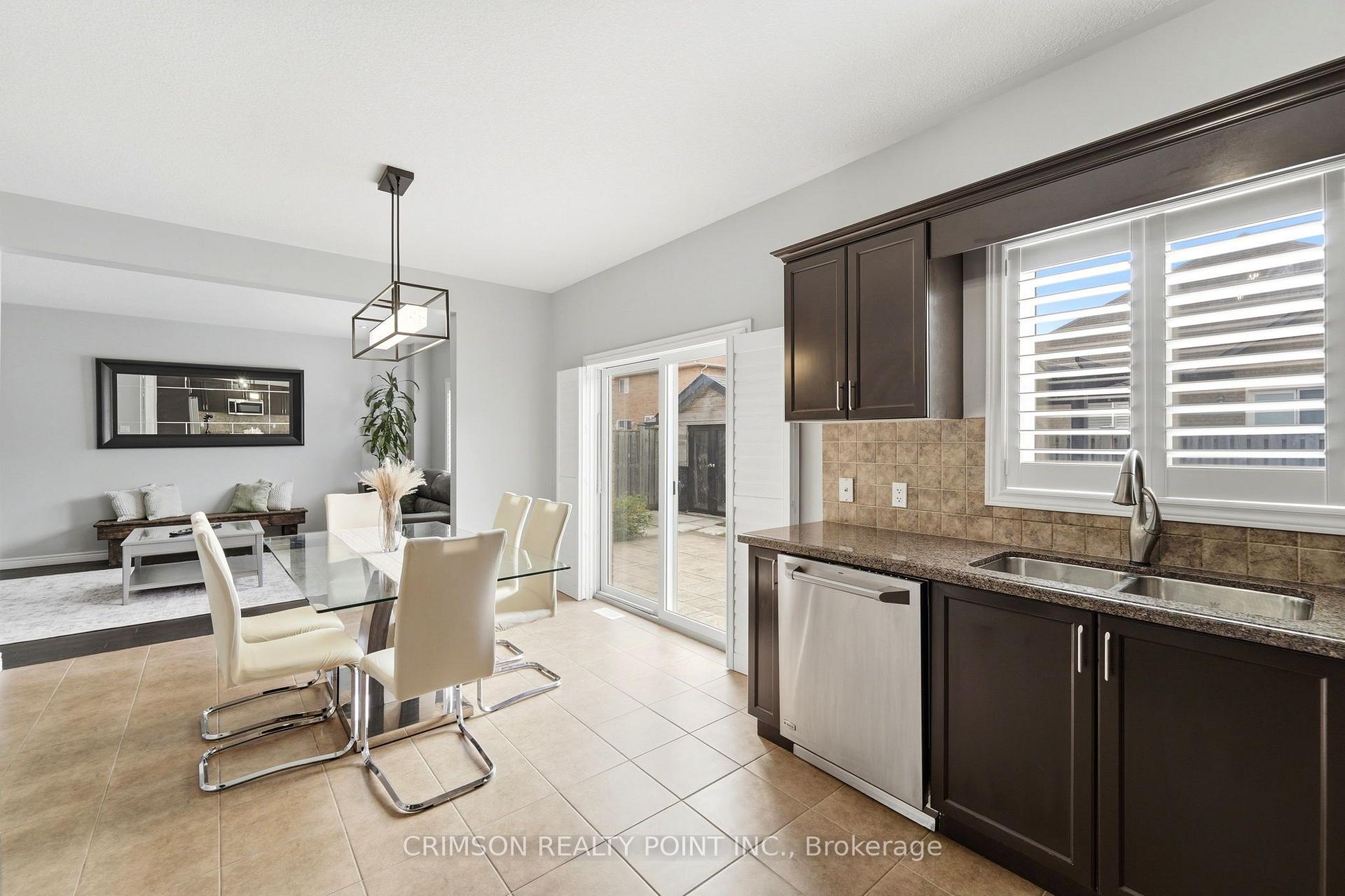 Photo 21 of 51 Whitworth Terrace, Hamilton, Rural Glanbrook — HOMEH