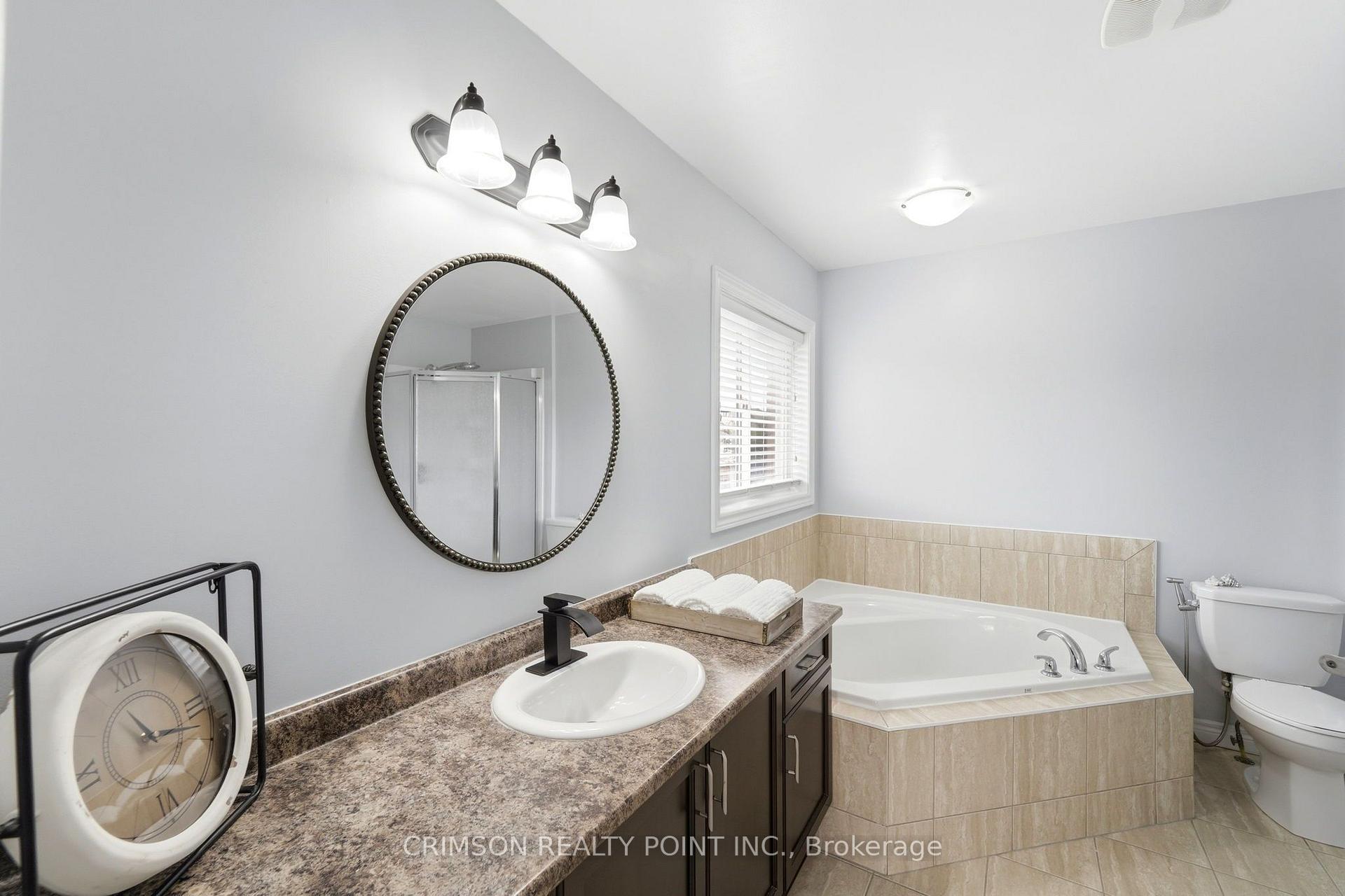 Photo 34 of 51 Whitworth Terrace, Hamilton, Rural Glanbrook — HOMEH