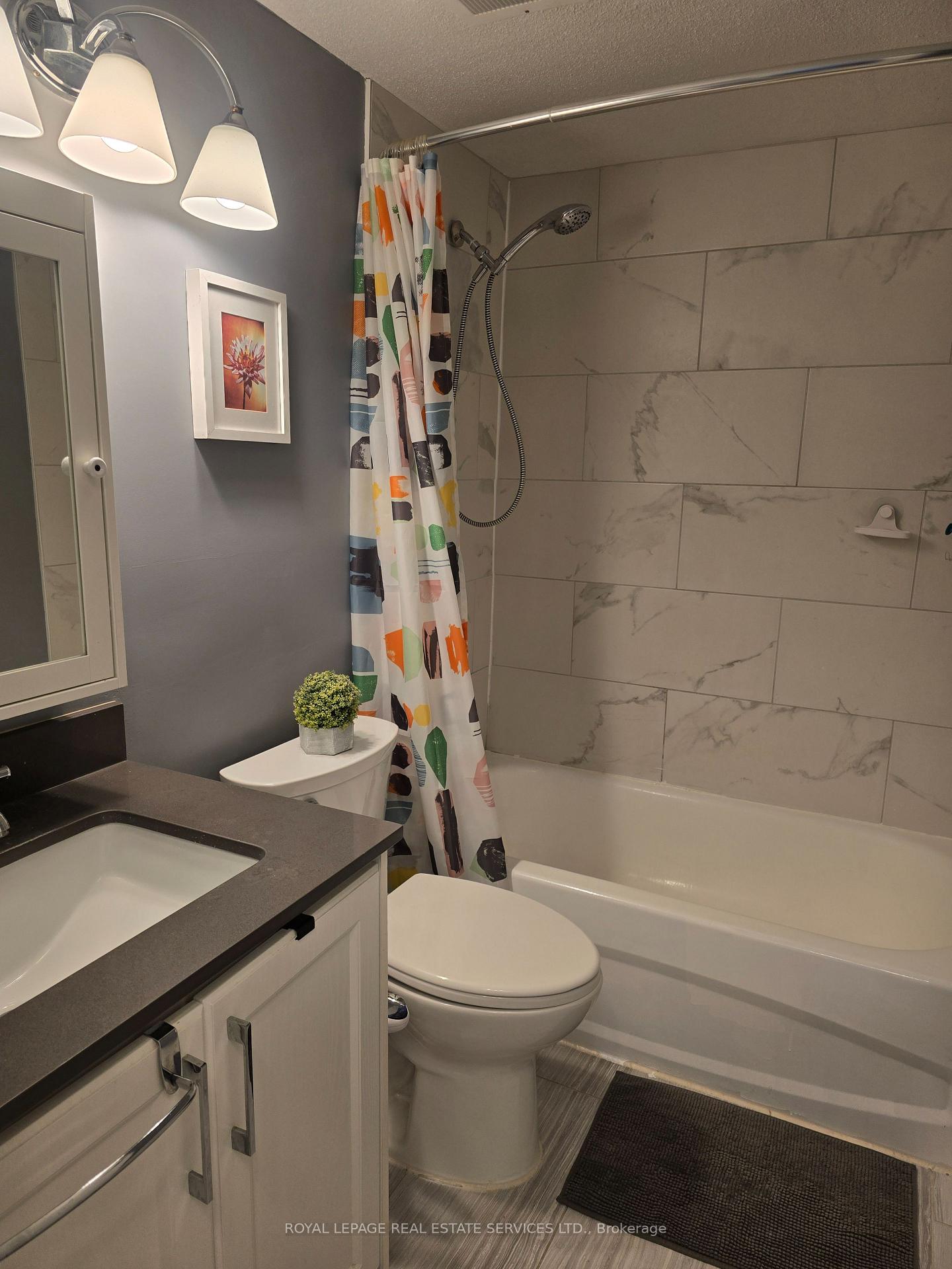 Photo 16 of Unit 2614, 1 Massey Square, Toronto, Crescent Town — HOMEH