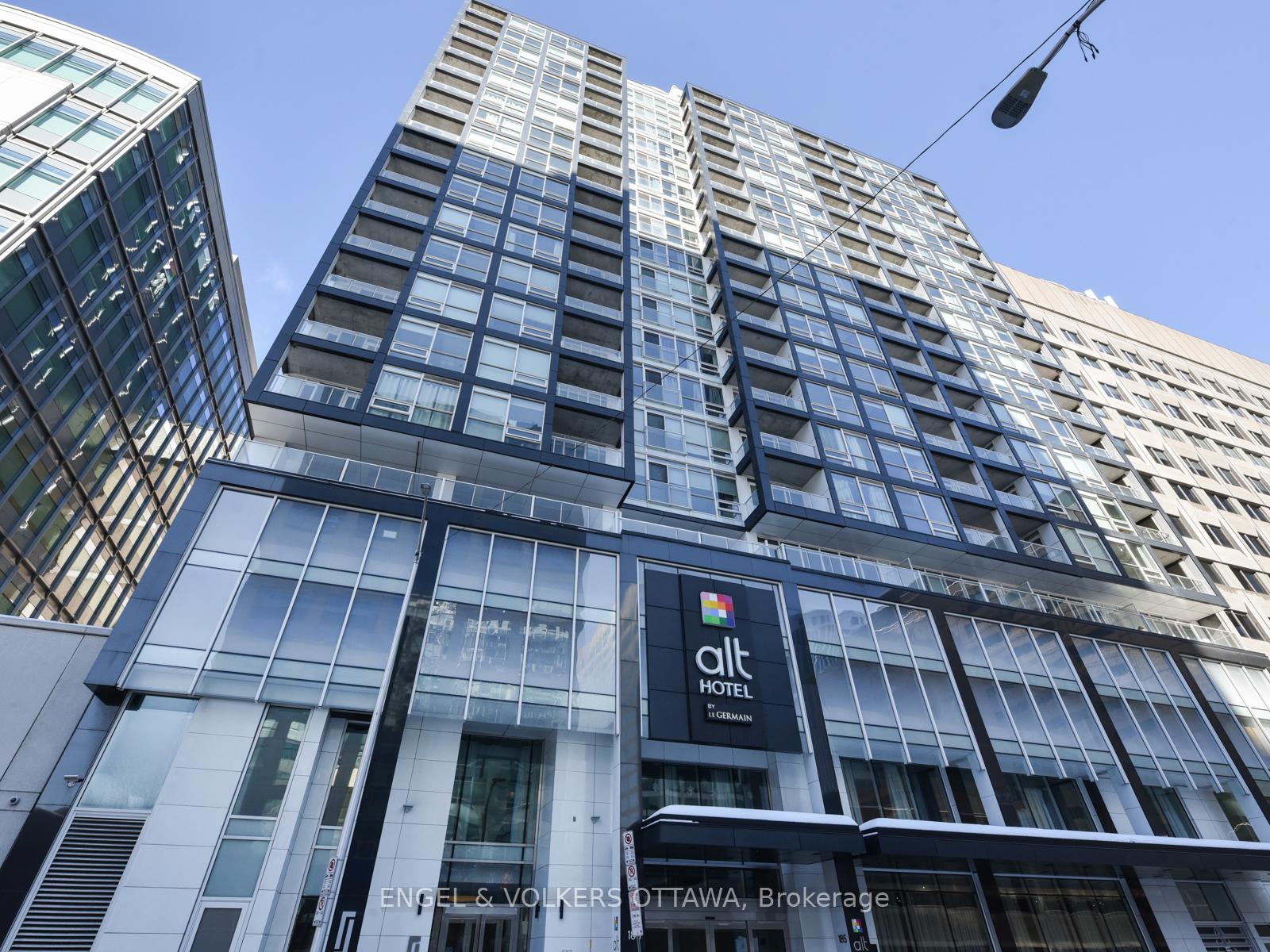 Front of Unit 606, 199 Slater Street