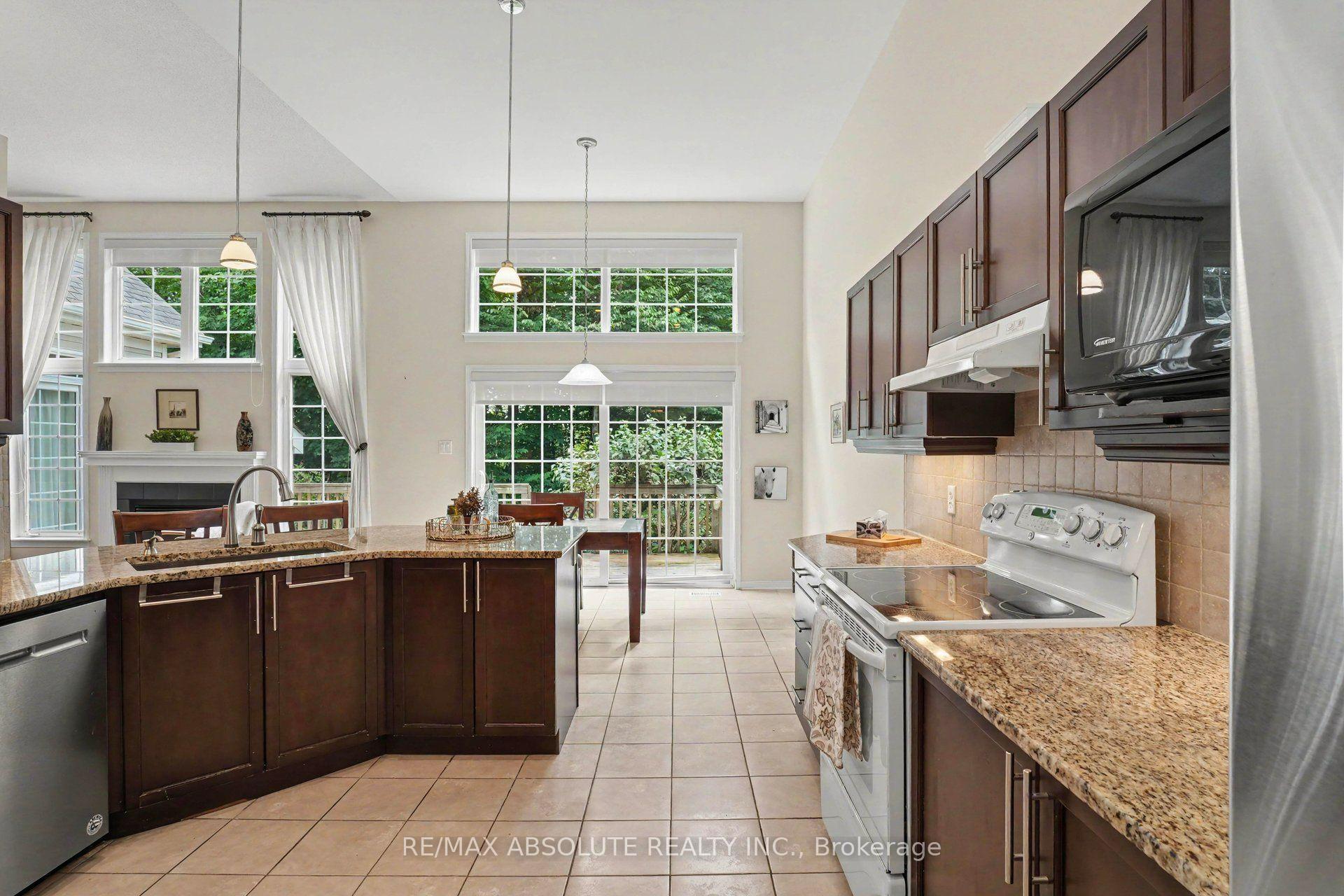 Photo 15 of 321 Eckerson Avenue, Ottawa, Stittsville (South) — HOMEH