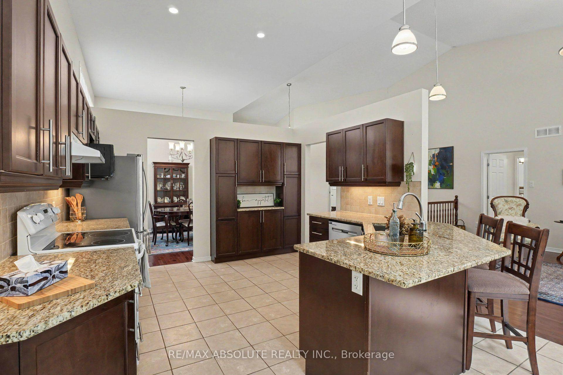 Photo 16 of 321 Eckerson Avenue, Ottawa, Stittsville (South) — HOMEH