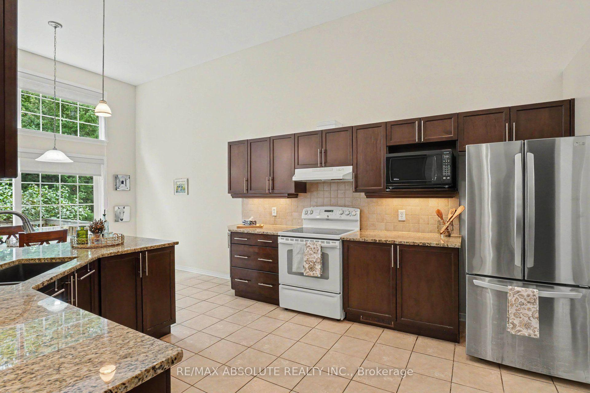 Photo 17 of 321 Eckerson Avenue, Ottawa, Stittsville (South) — HOMEH