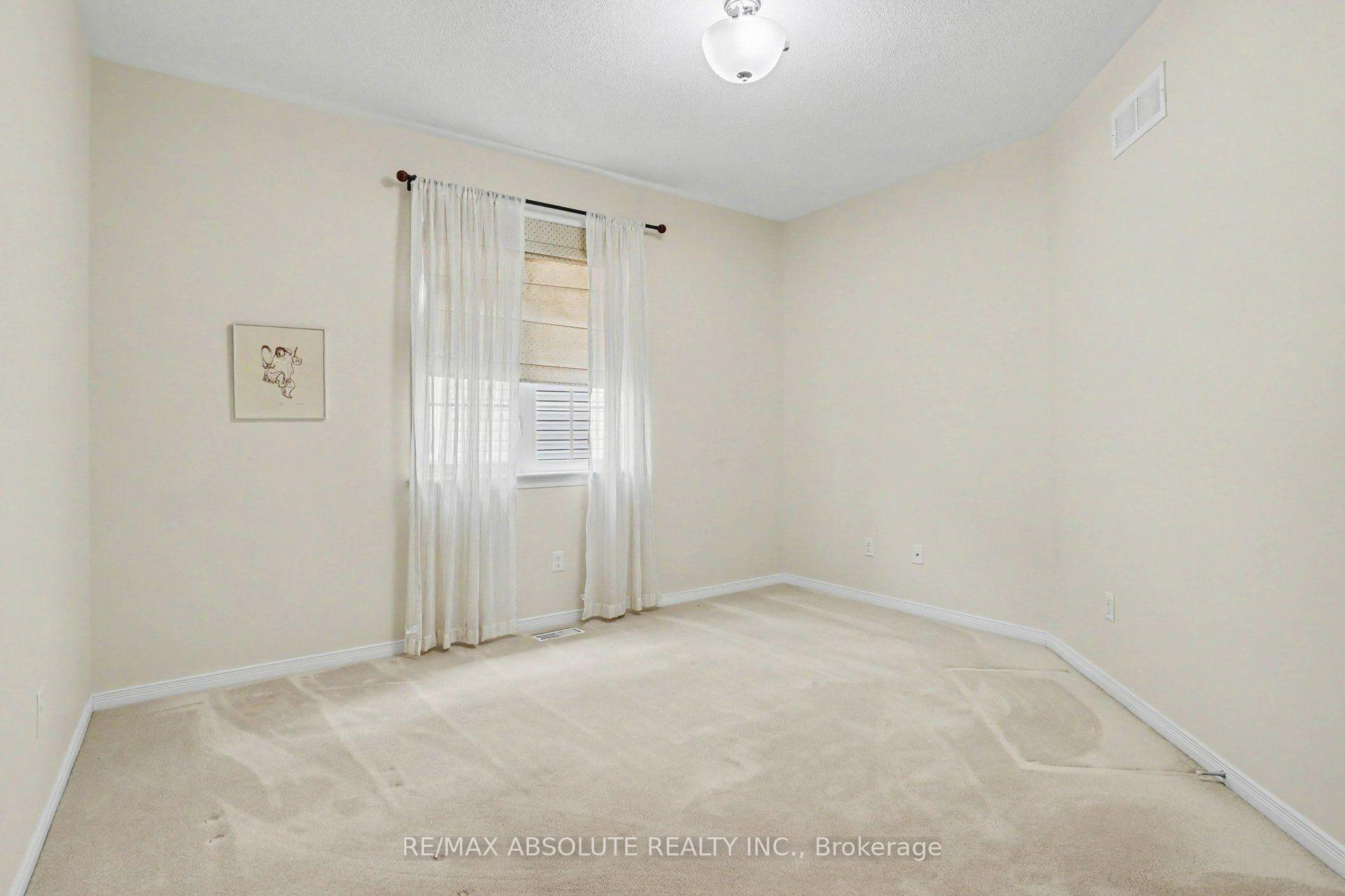 Photo 20 of 321 Eckerson Avenue, Ottawa, Stittsville (South) — HOMEH