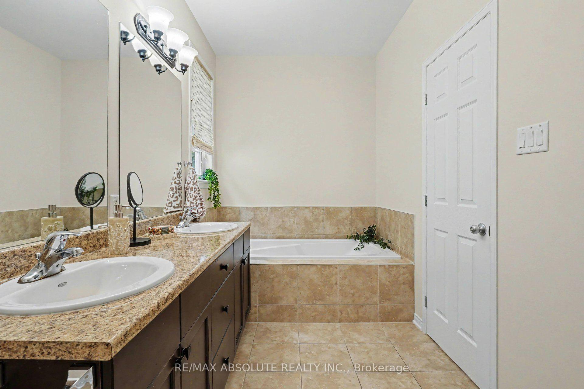 Photo 26 of 321 Eckerson Avenue, Ottawa, Stittsville (South) — HOMEH