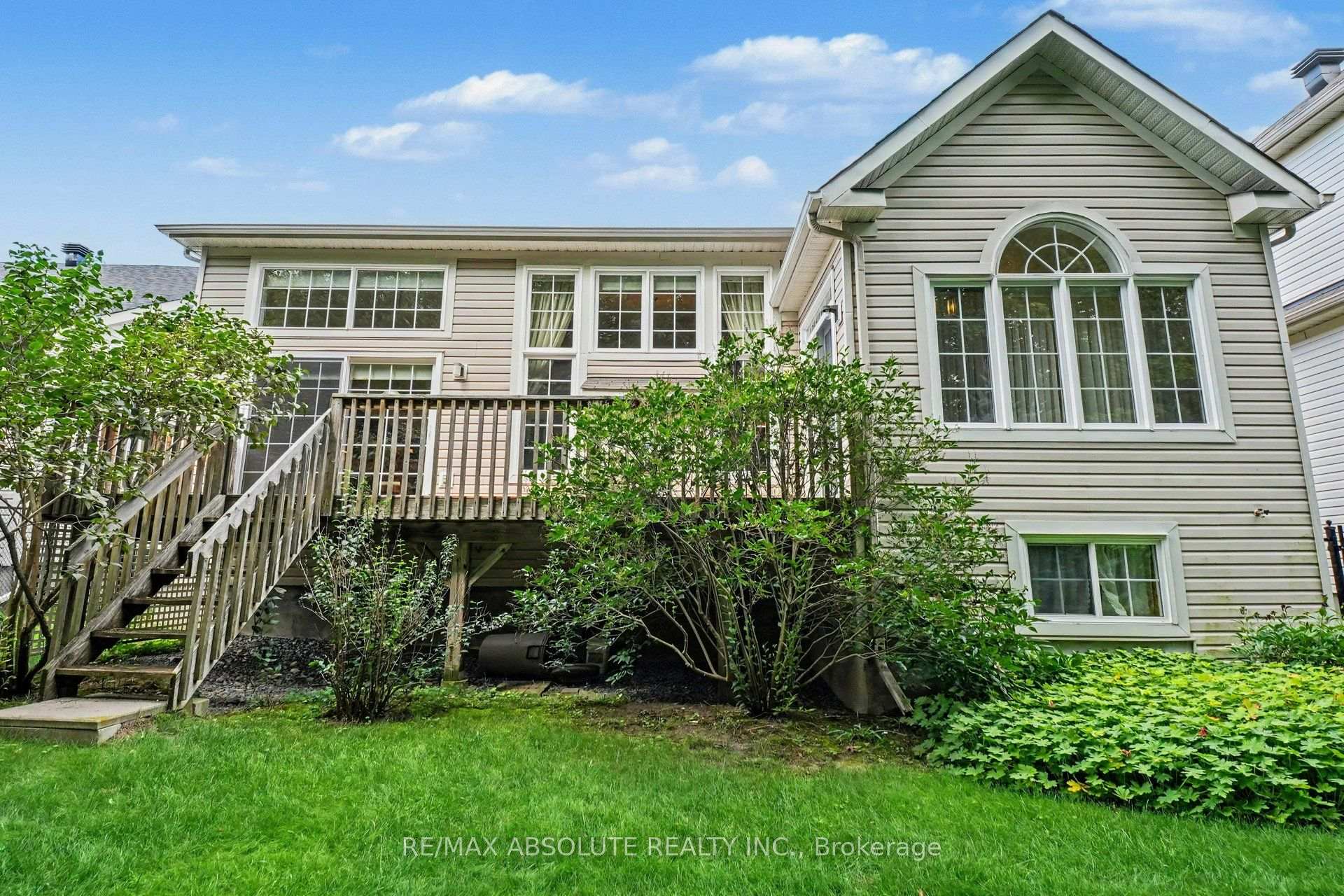 Photo 31 of 321 Eckerson Avenue, Ottawa, Stittsville (South) — HOMEH