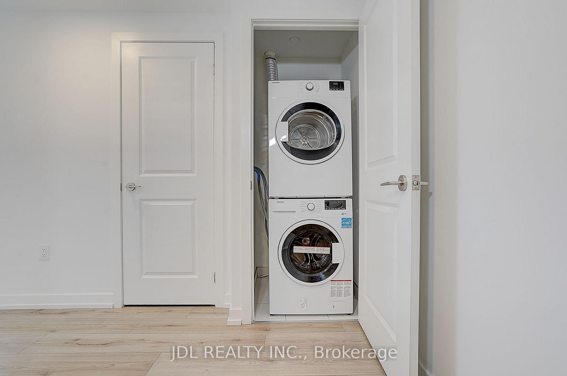 Photo 8 of Unit 3902, 395 Bloor Street E, Toronto, North St. James Town — HOMEH