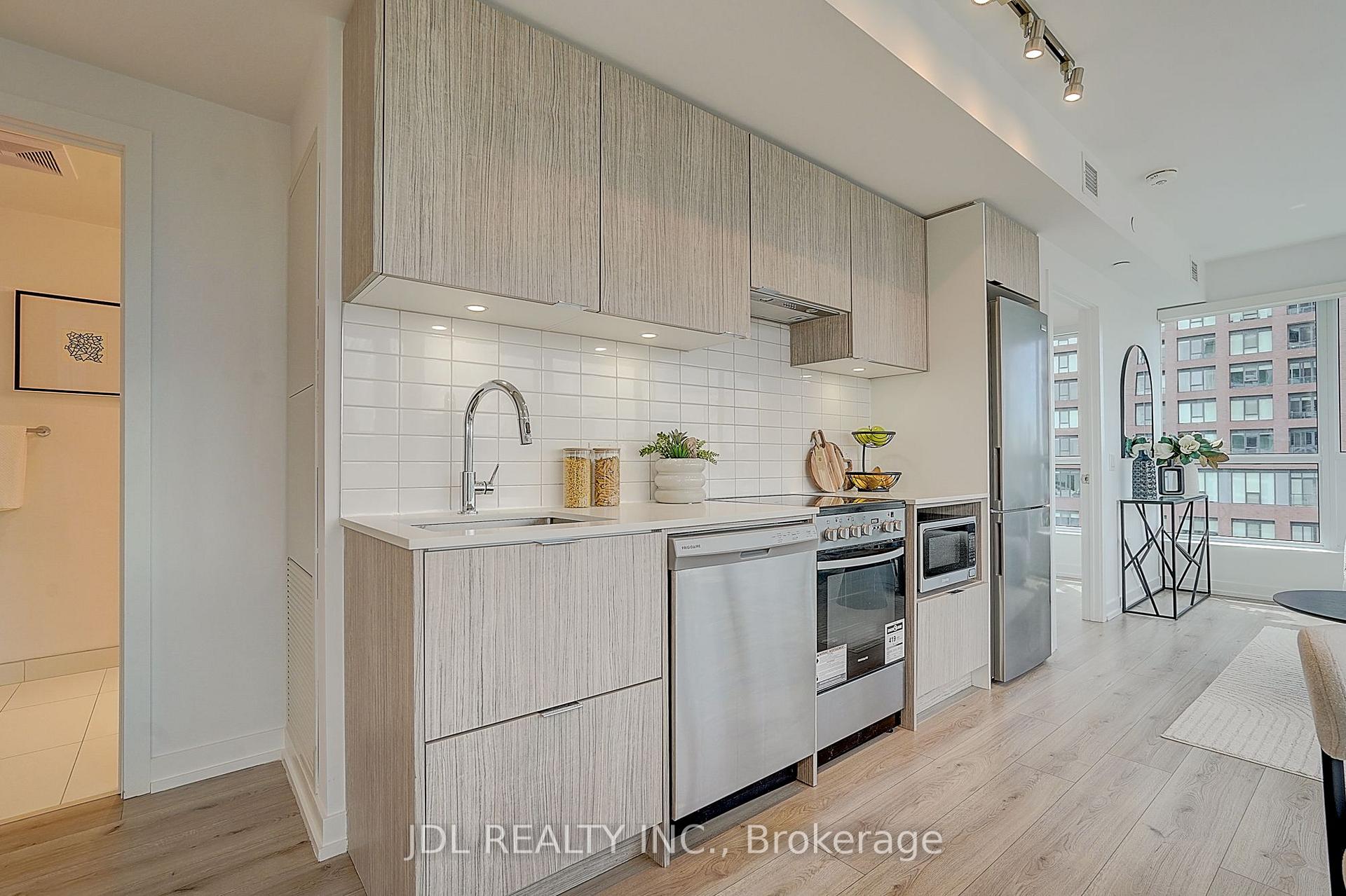 Photo 13 of Unit 3902, 395 Bloor Street E, Toronto, North St. James Town — HOMEH