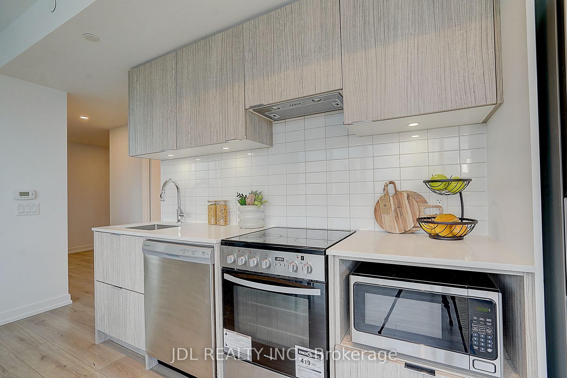 Photo 15 of Unit 3902, 395 Bloor Street E, Toronto, North St. James Town — HOMEH