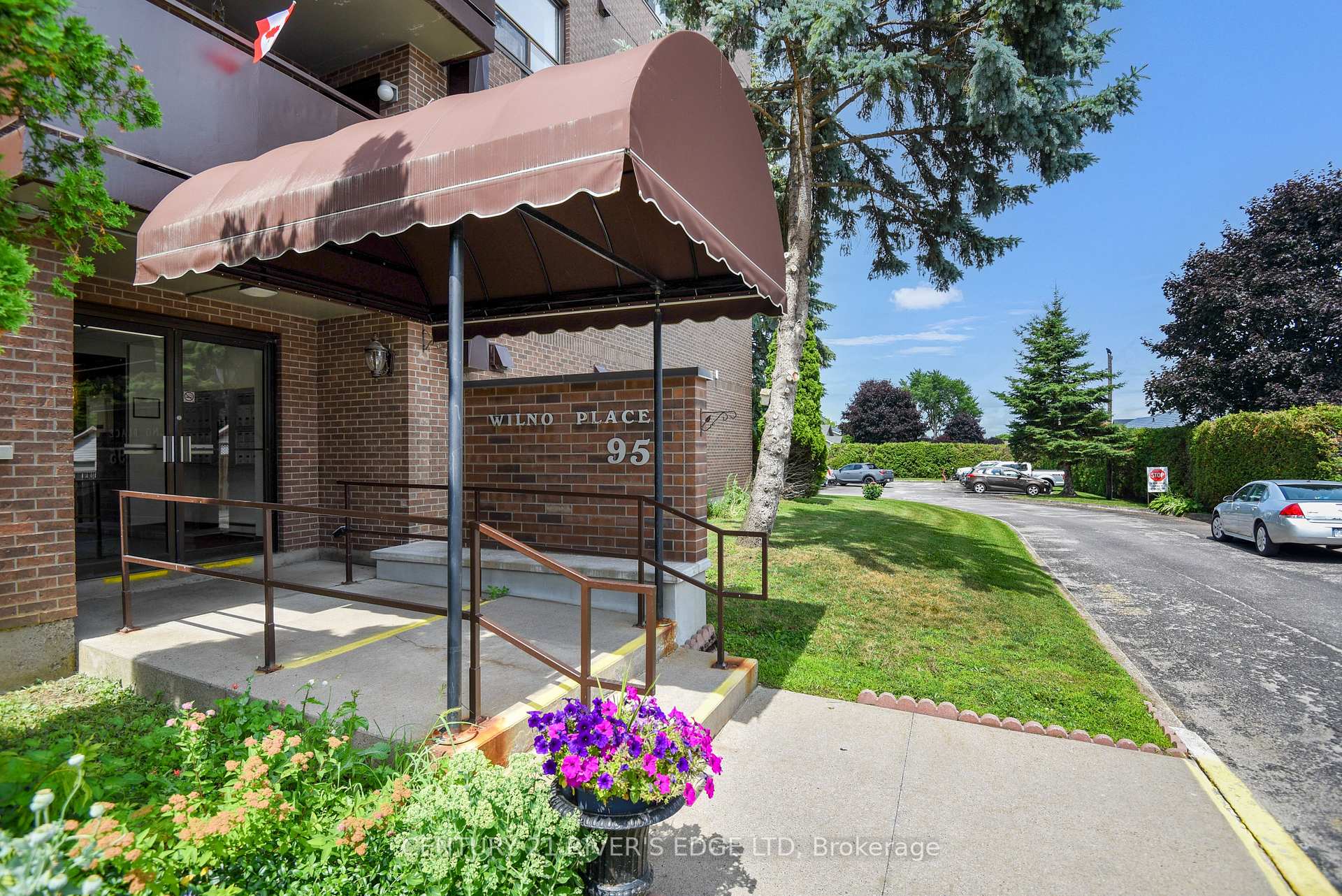 Photo 3 of Unit 505, 95 Windsor Drive, Brockville, Brockville — HOMEH